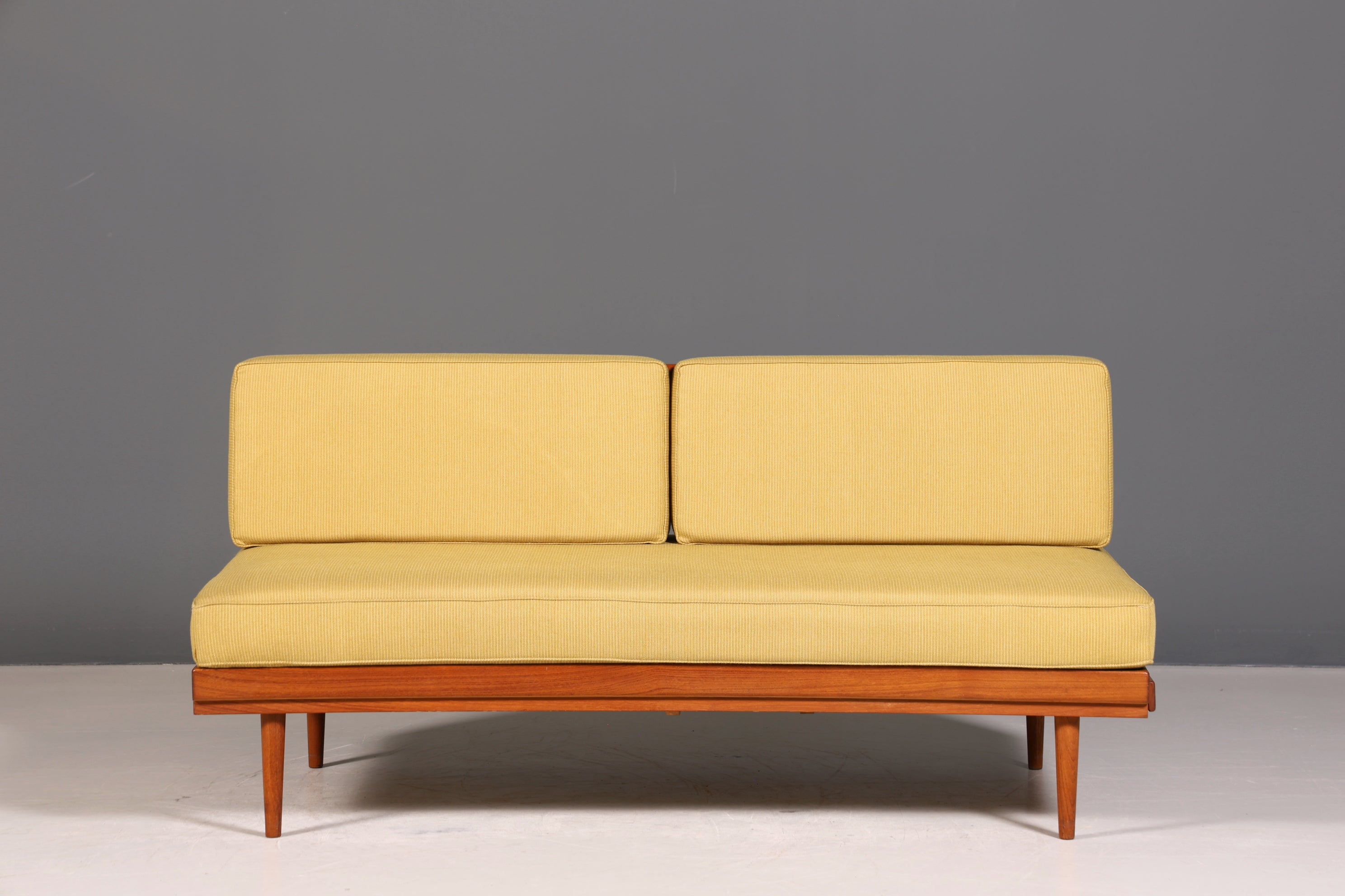 Seltenes Original Knoll Antimott Sofa Mid Century Couch Daybed Teak Holz 3-Sitzer Sofa Schlafsofa
