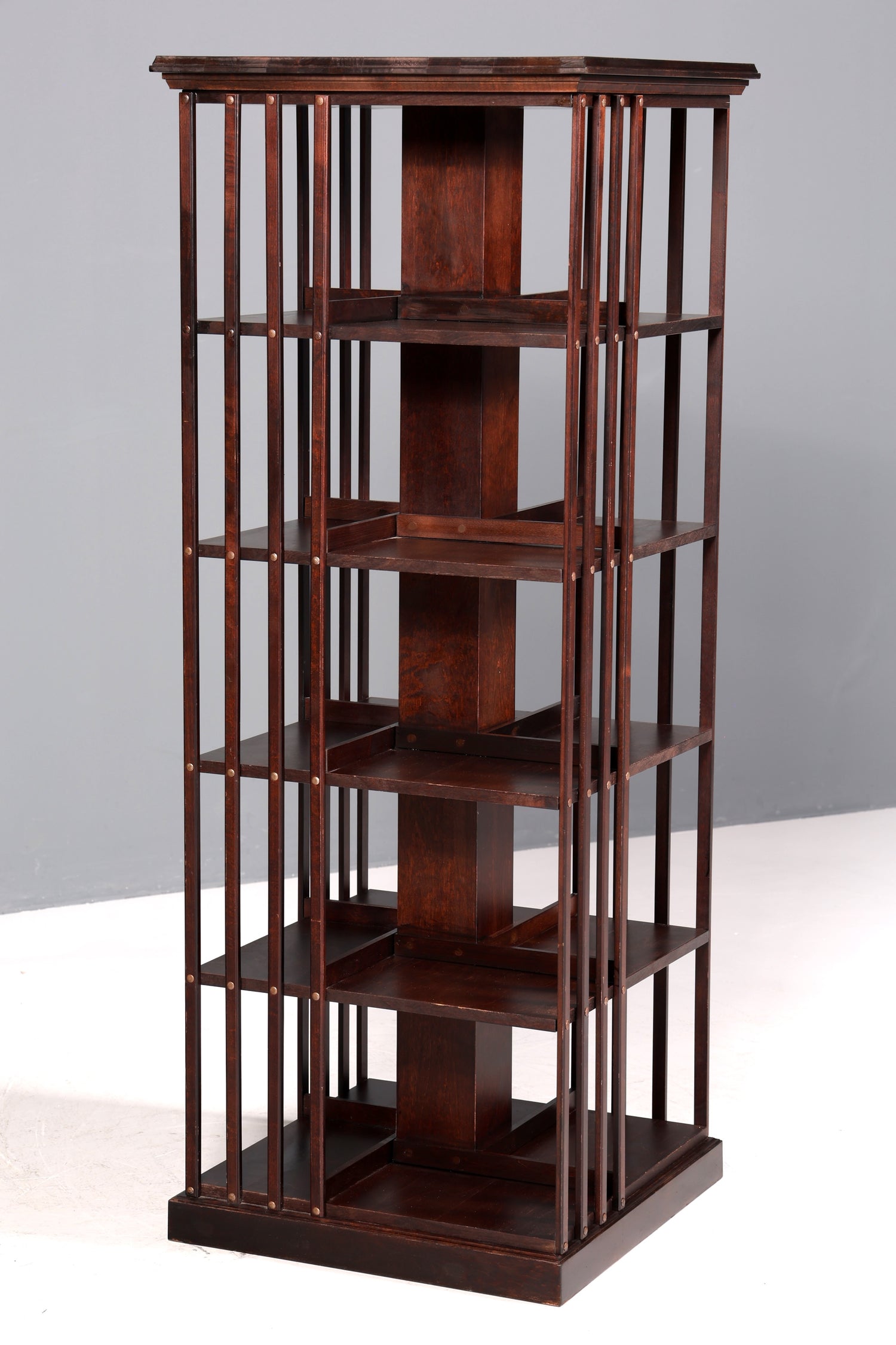 Traumhaftes Englisches drehbares Bücherregal UK Revolving Bookcase Regal