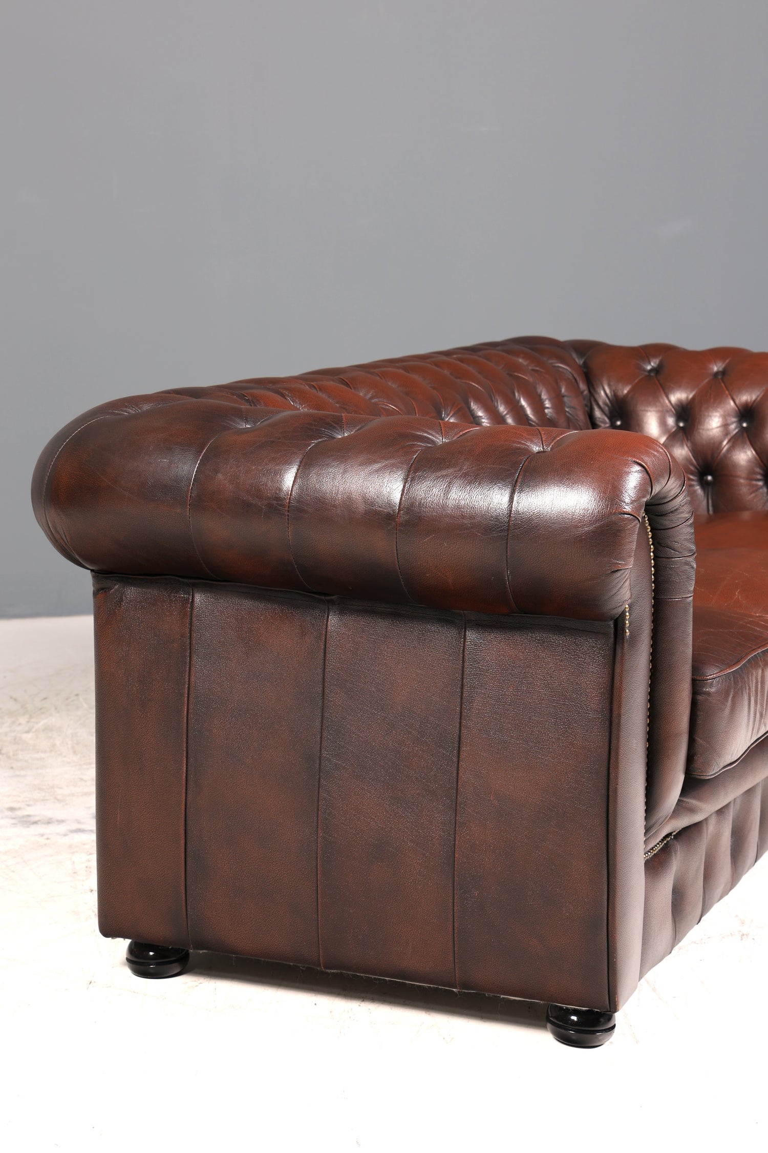 Wunderschönes Original Chesterfield Sofa 3- Sitzer echt Leder Couch Englisch