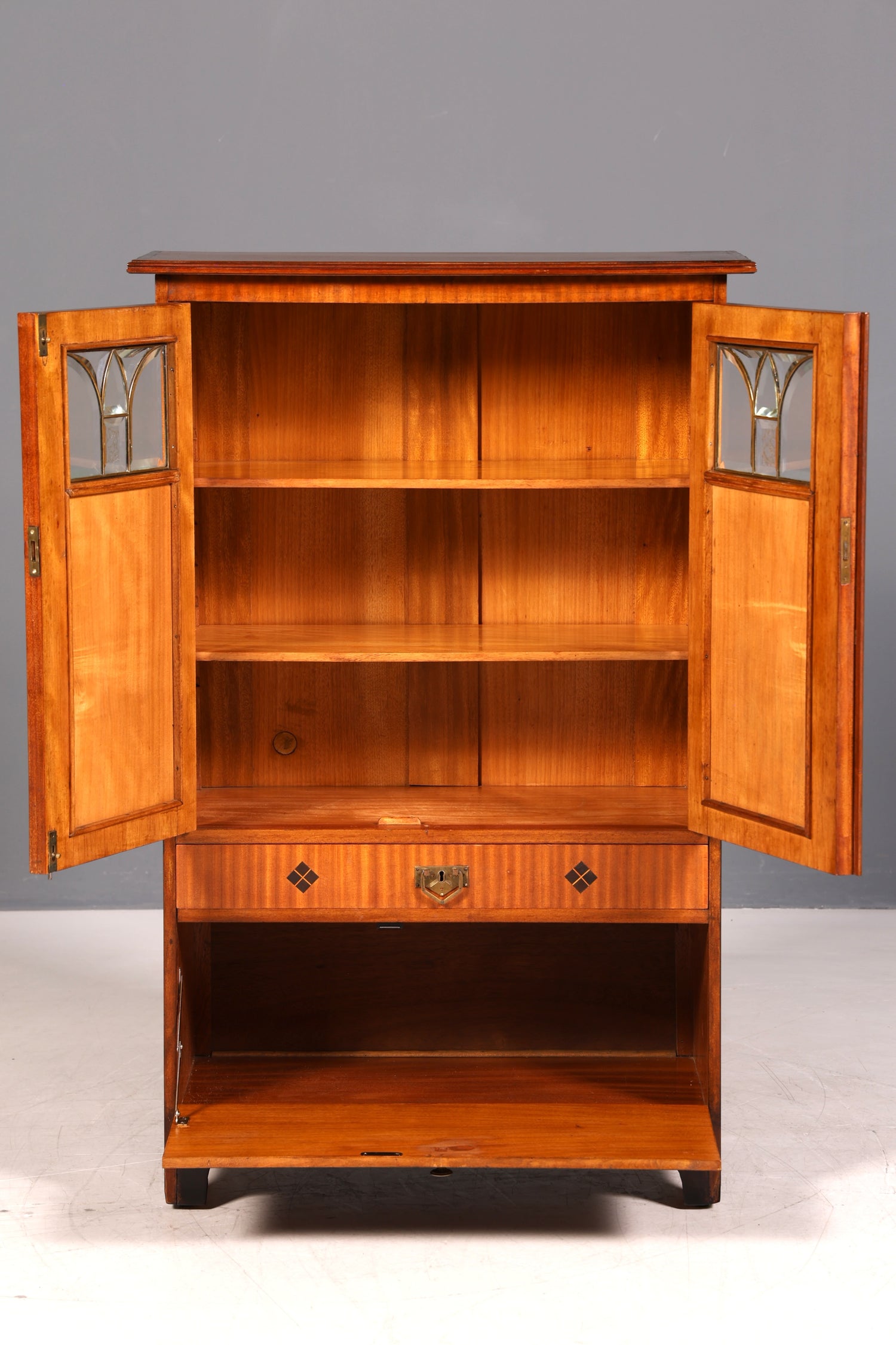 G776 Finish Traumhafte Jugendstil Vitrine Antike Holz Bücherschrank Eiche Antik Schrank Geschirrschrank (Kopie)