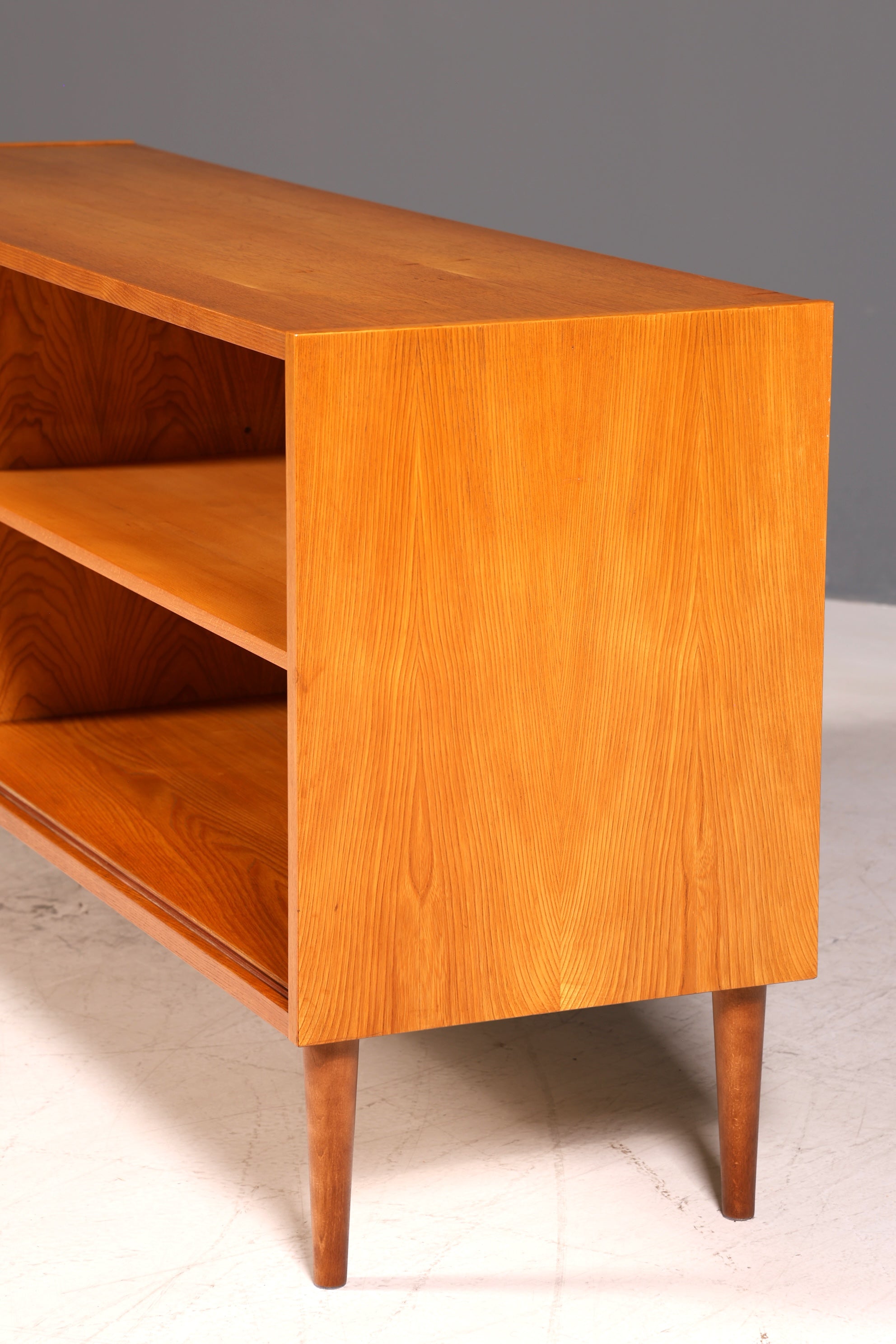 Wunderschönes Hellerau Sideboard Mid Century Regal Retro Bücherregal Schrank