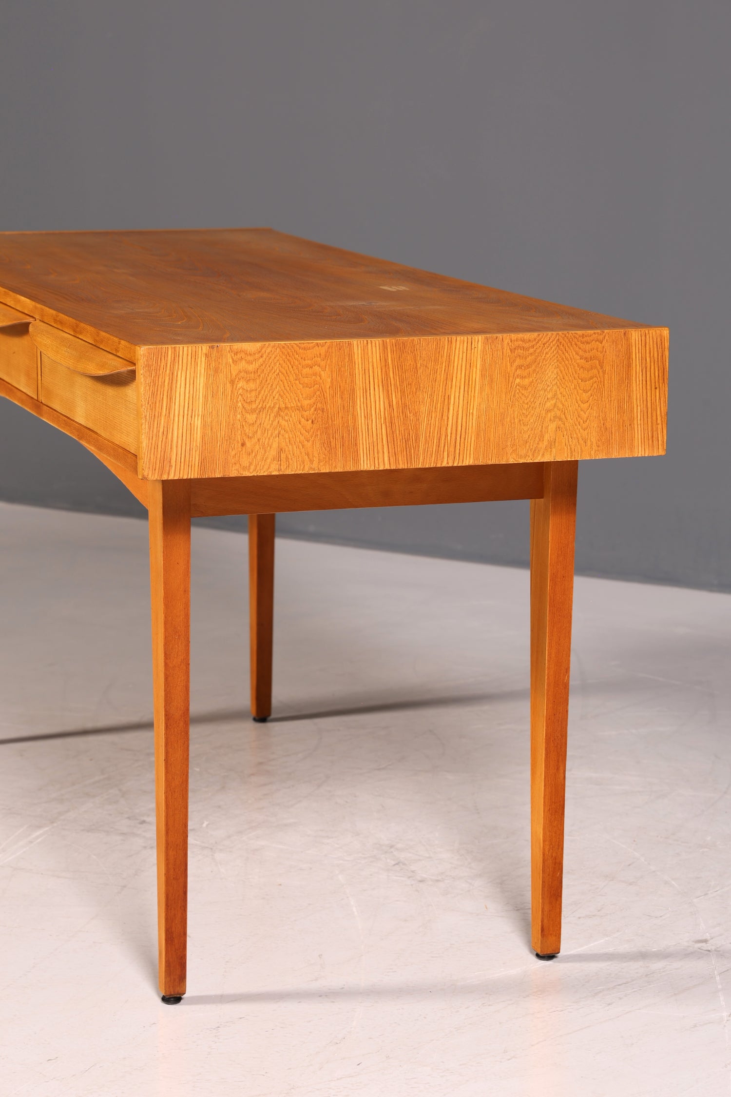 G443 Finish Wunderschöner Mid Century Schreibtisch Danish Design Bürotisch 60er Jahre Office Table (Kopie 2)