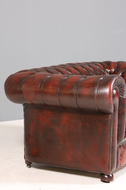 Stilvolles Original Chesterfield Sofa 2-Sitzer Couch England Oxblood Polstersofa