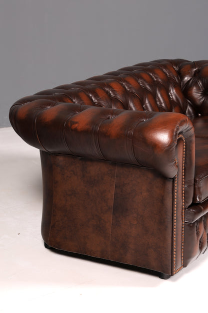 Beautiful Original Centurion Chesterfield 2-Seater Sofa, England, Genuine Leather Upholstered Sofa