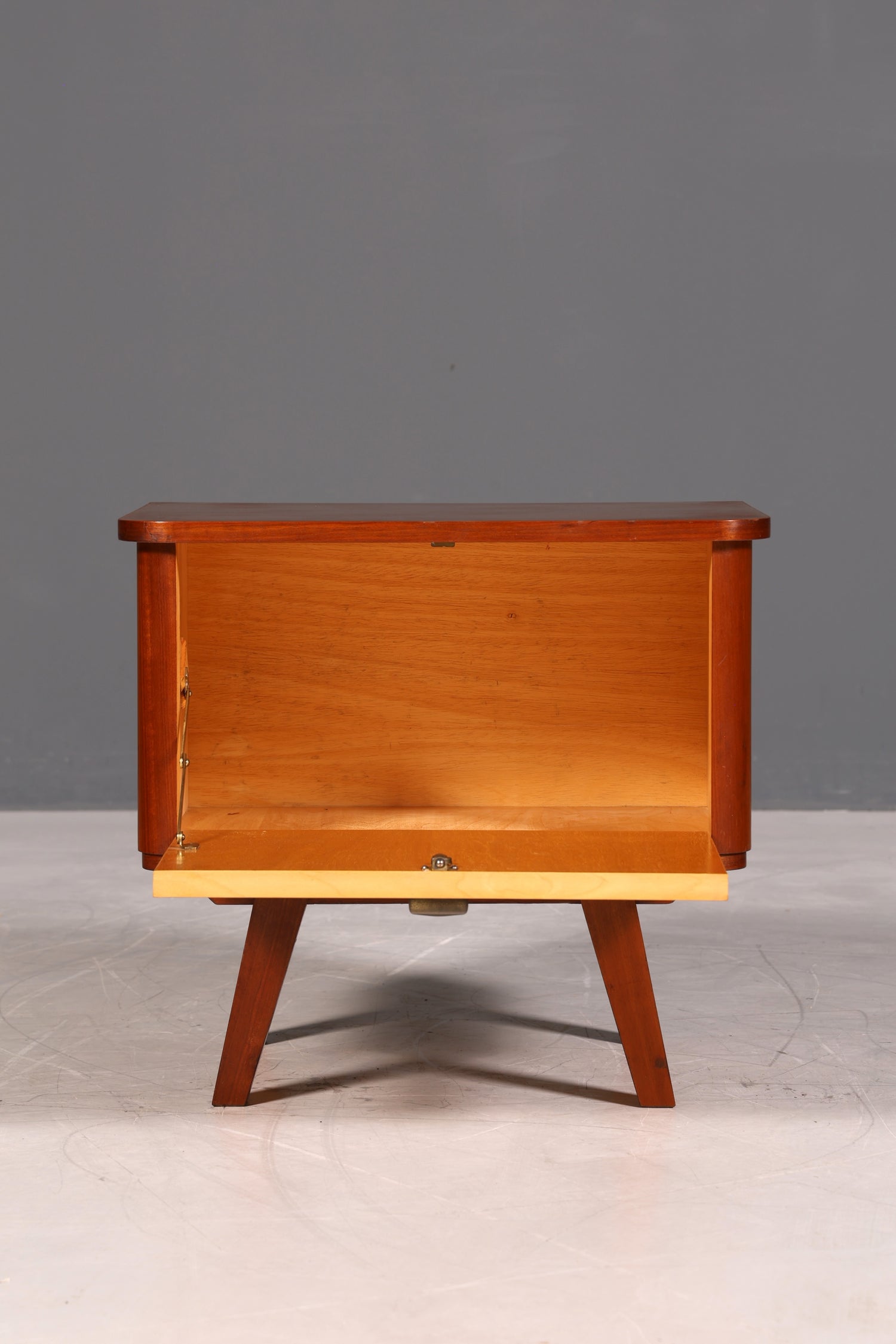 Schlichte Mid Century Kommode Vintage Klappschränkchen Danish Design Nachttisch