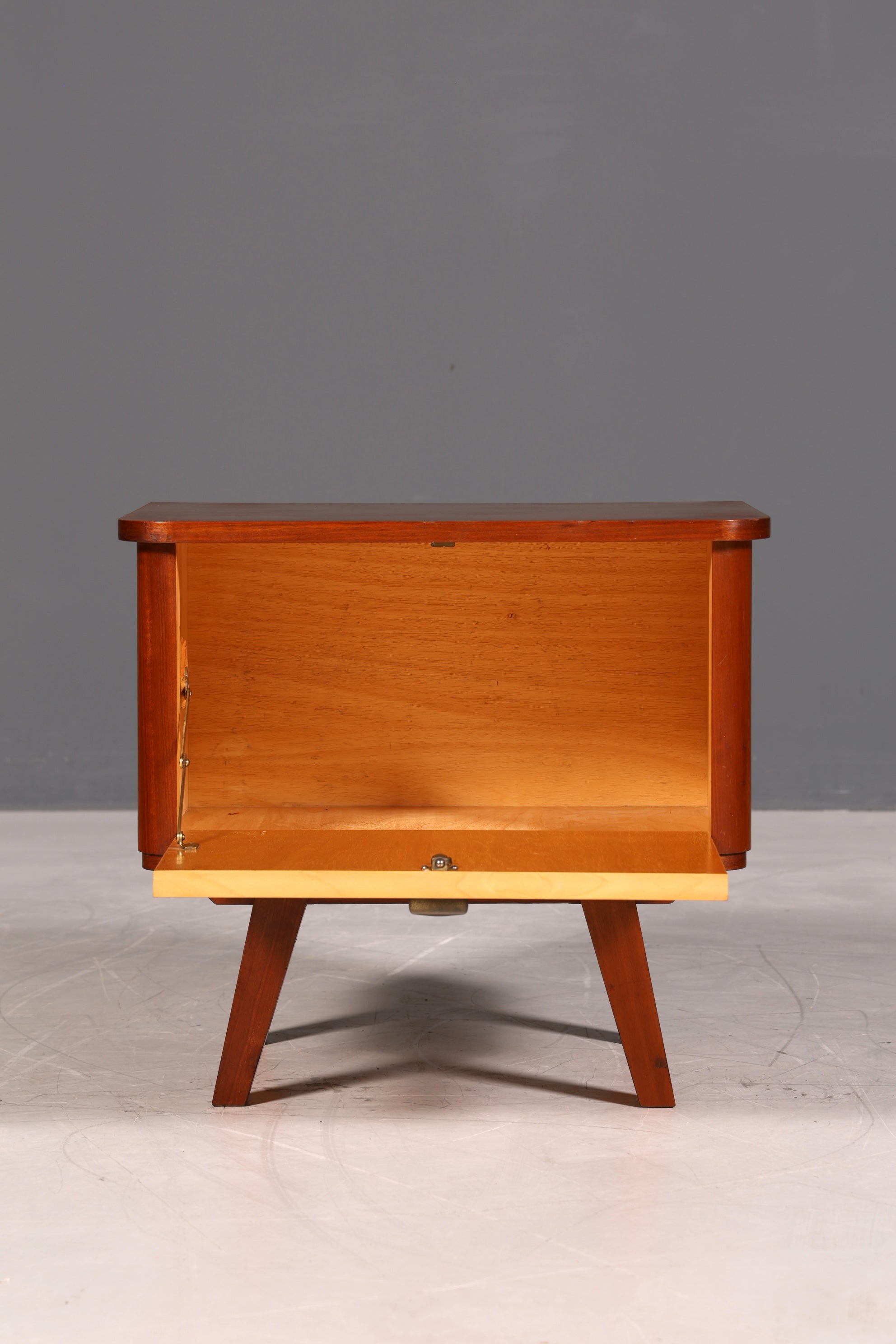 Schlichte Mid Century Kommode Vintage Klappschränkchen Danish Design Nachttisch