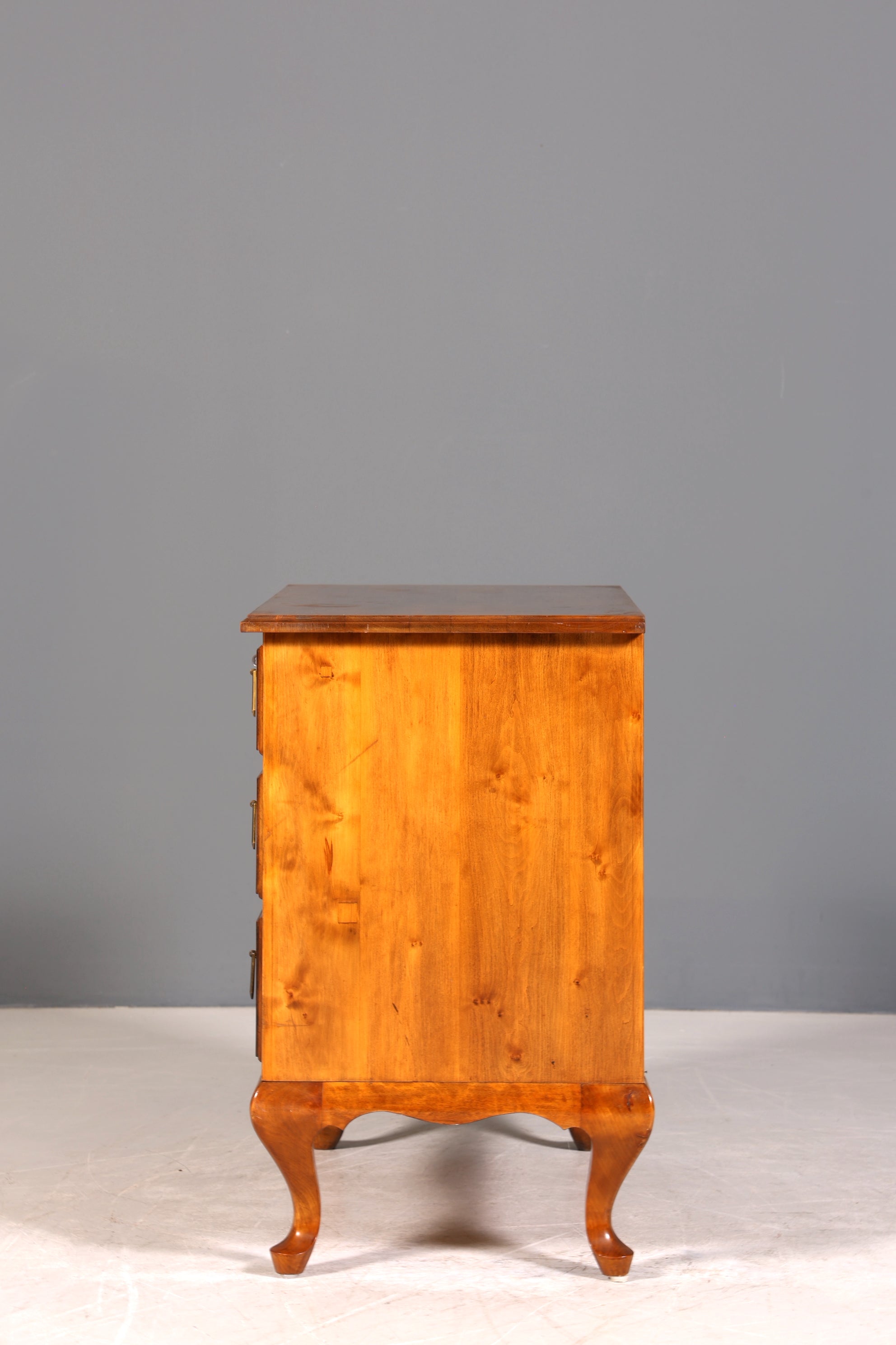 Edle Kommode im Barock Stil Sideboard Antik Stil massiv Holz Schubladenkommode
