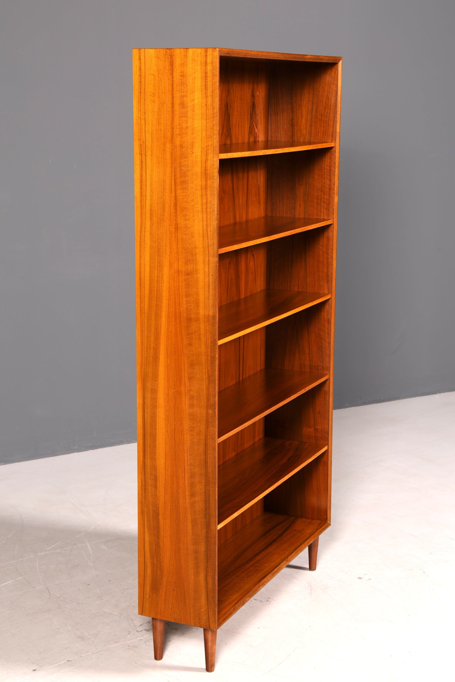 Stilvolles Mid Century Regal Vintage Bücherregal Schrank Buchablage 60s Bookshelf 1 von 2