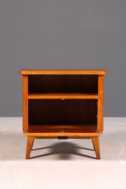 Schlichte Mid Century Kommode Vintage Klappschränkchen Danish Design Nachttisch 2 von 2