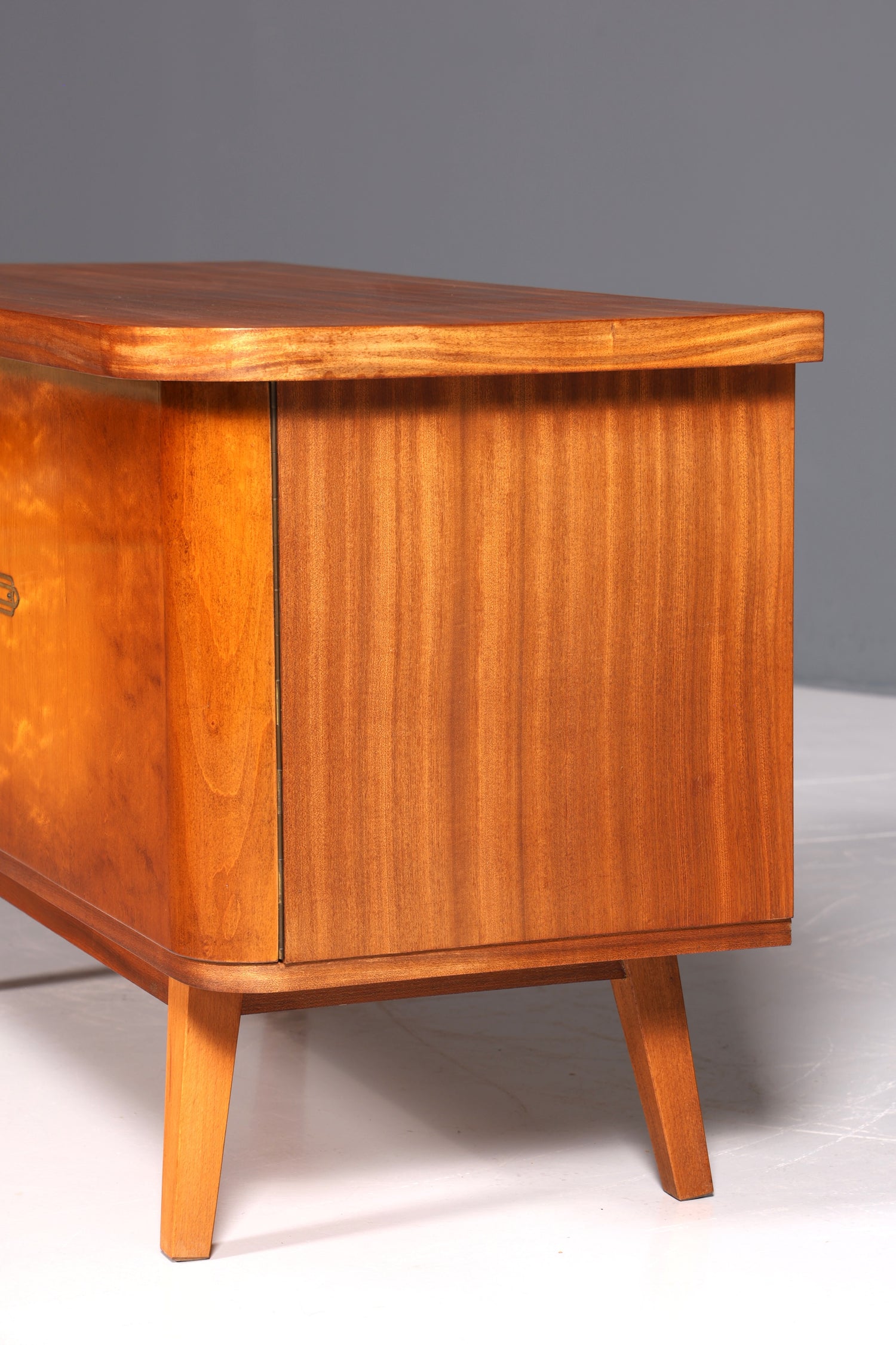 Stilvolle Mid Century Kommode Retro Flurkommode Vintage TV Kommode Schrank 60s