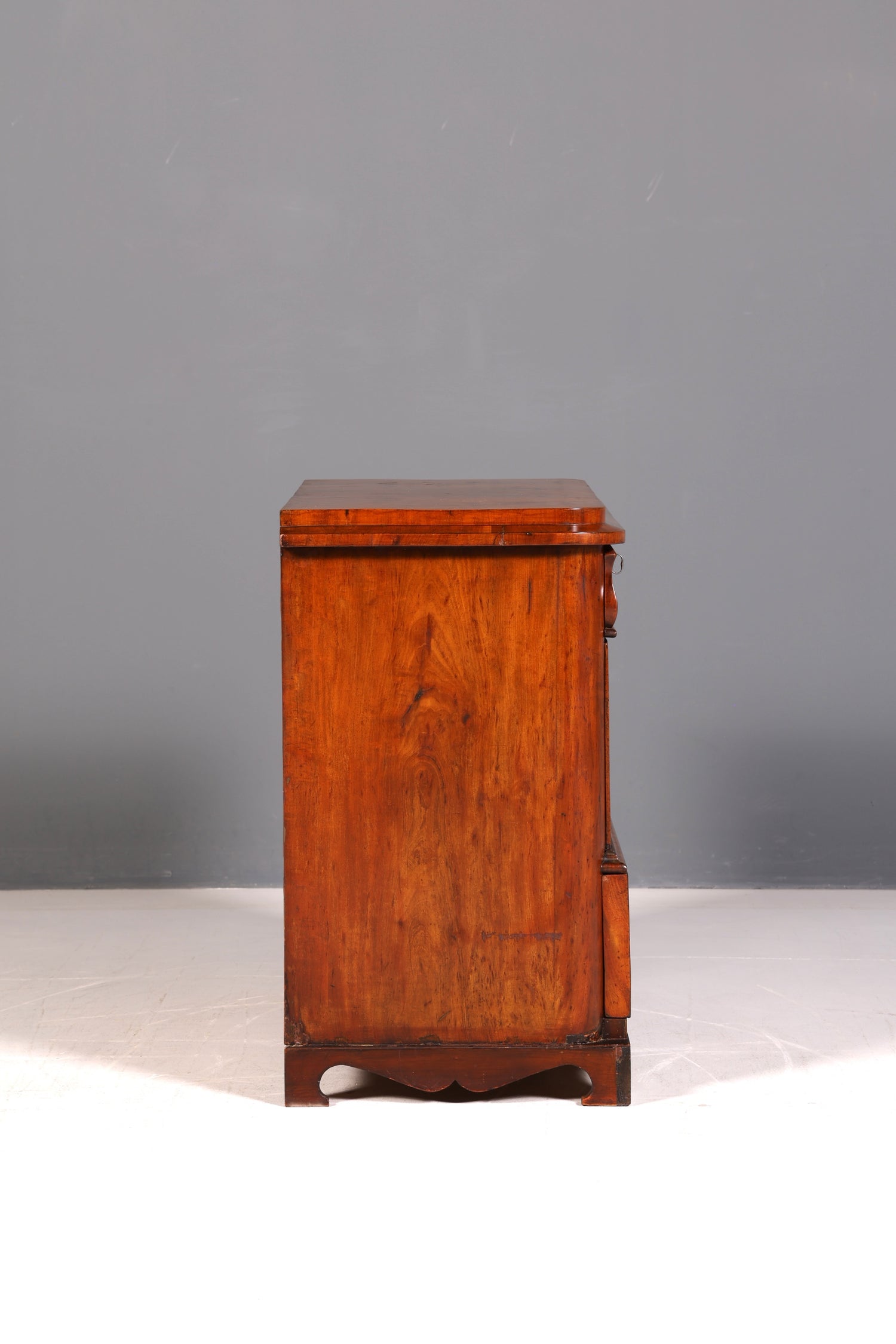 Edle Louis Philippe Kommode Nussbaum Gründerzeit Schubladenkommode Antik um 1890 Französisch