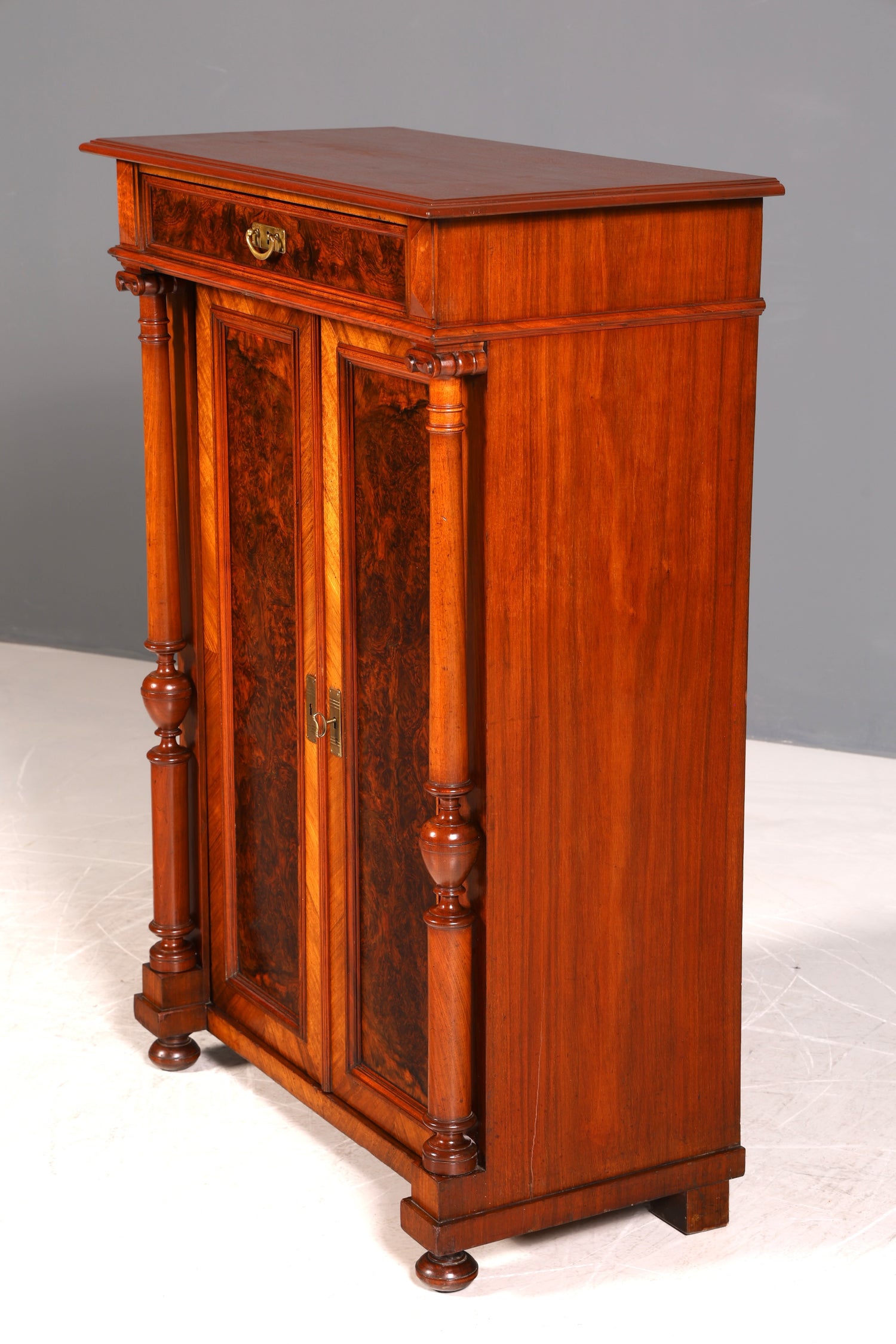 Traumhafter Gründerzeit Schrank Louis Philippe Vertiko Antik Highboard Kommode Dielenschrank