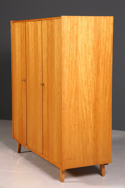F937 Finish Traumhafter Mid Century Kleiderschrank Vintage Schrank Retro Wäscheschrank
