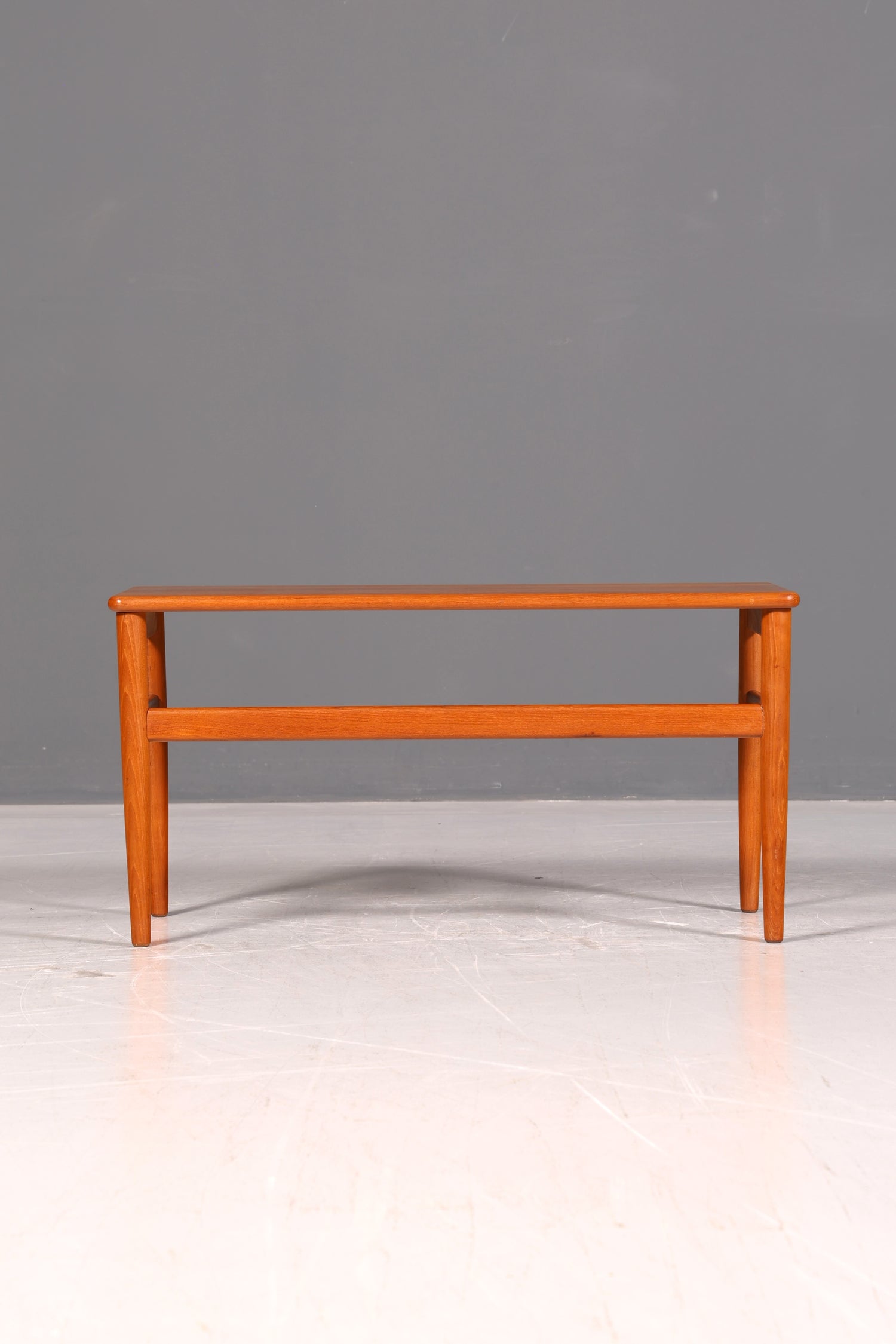 Wunderschöner Mid Century Couchtisch Teak Ablagetisch Vintage Coffee Table 70er Wohnzimmertisch 1 von 2