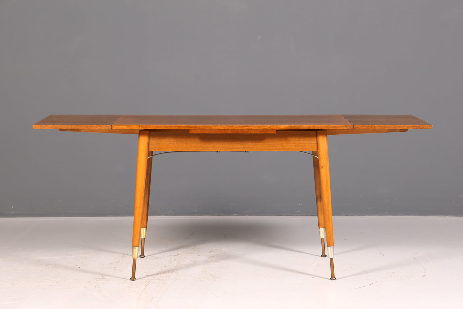 Wunderschöner Mid Century Küchentisch Vintage Tisch ausziehbar höhenverstellbar Esstisch 60s Holz