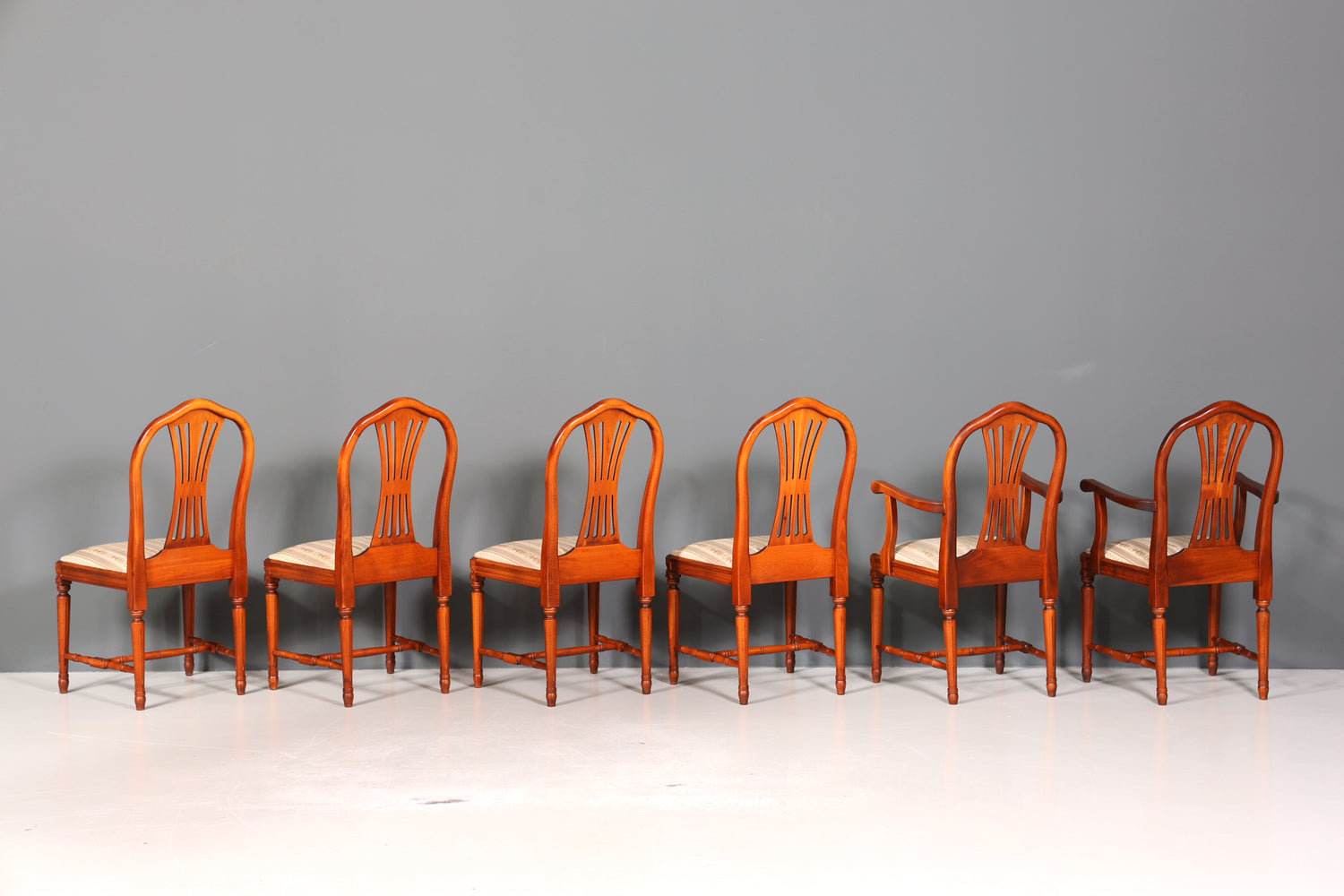 6x Traumhafte Stühle im Gustavianischer Stil Englisch Stil Küchenstühle Antik Stil Esszimmer Stuhl Set