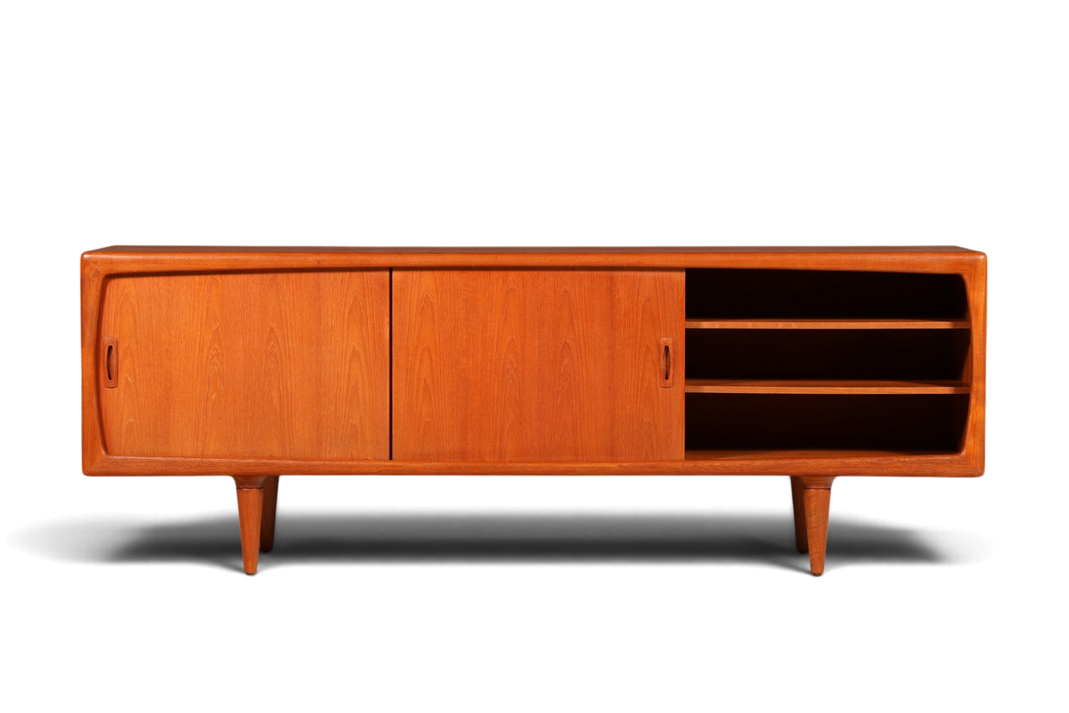Hauptstadt Möblerei H.P. Hansen XXL Sideboard aus Teakholz im dänischen Vintage Design mit Schiebetüren