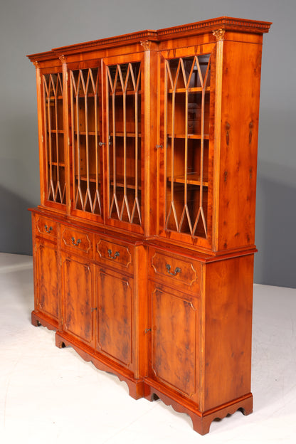 Traumhafte Englische Vitrine Eibe Holz Bibliothek Bücherschrank Buffet Schrank