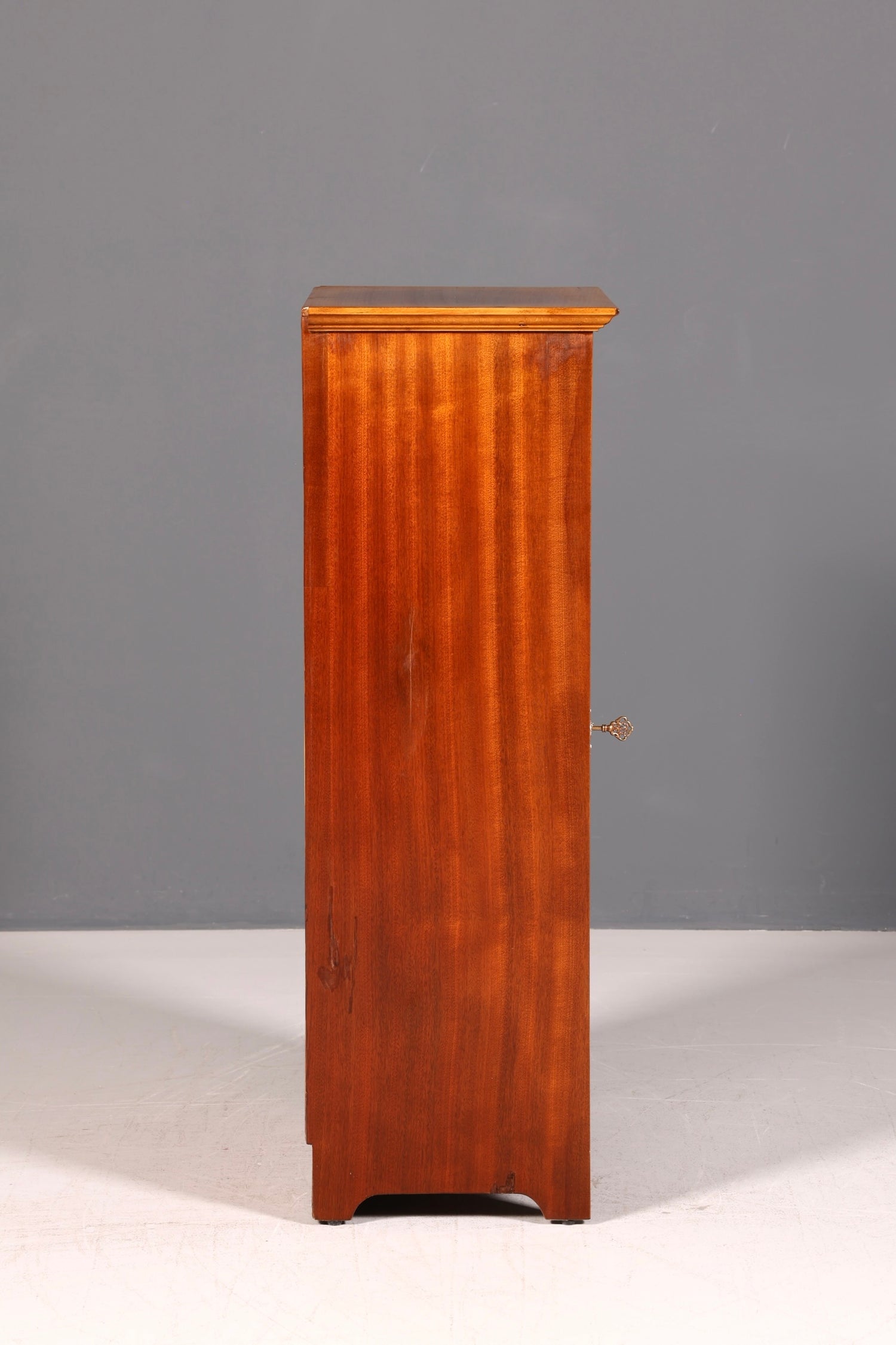 Prachtvolle Jugendstil Vitrine Antiker Bücherschrank Schrank Glasvitrine Geschirrschrank Antik Echtholz