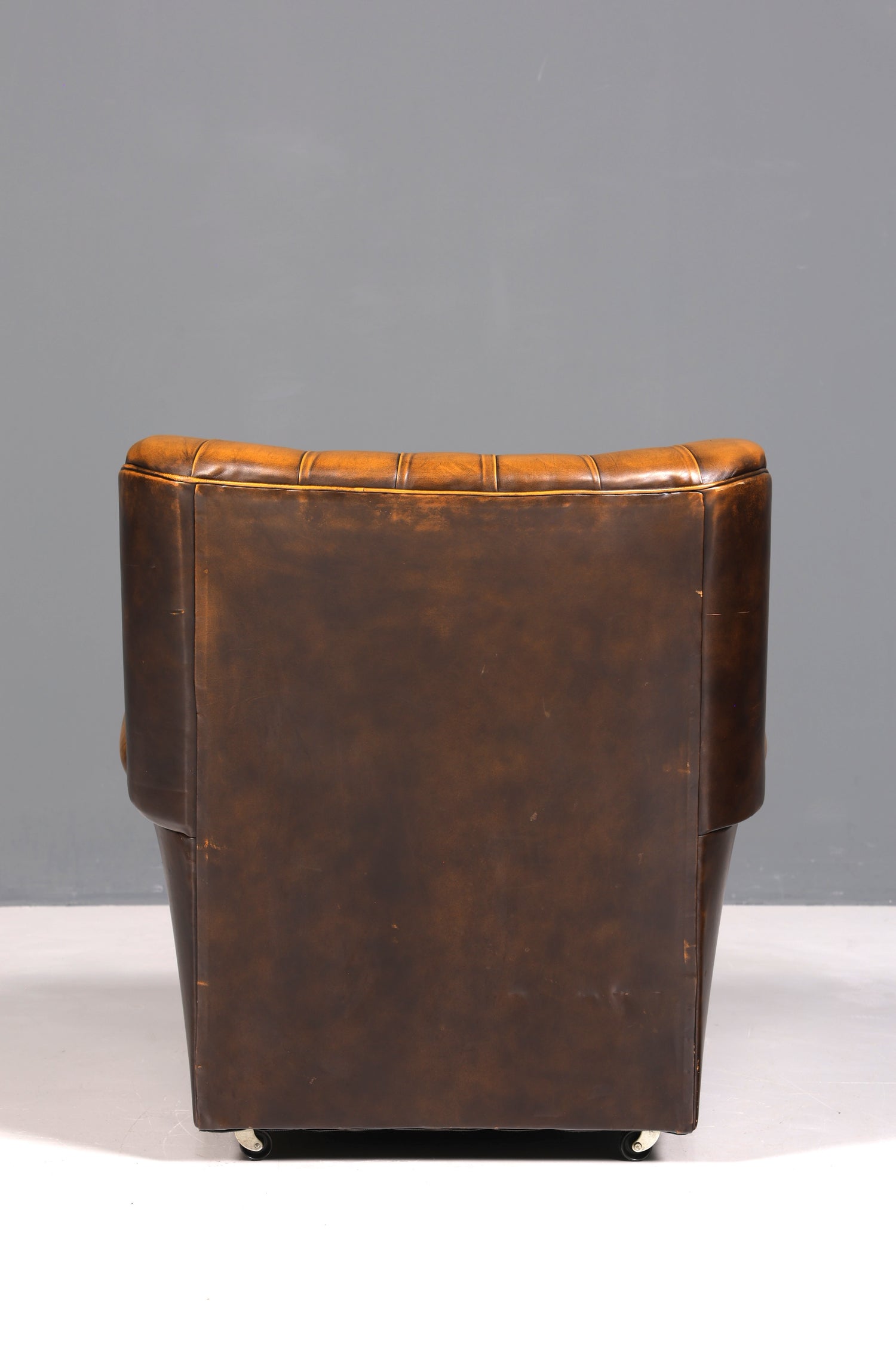 Stilvoller Original Chesterfield Sessel Englischer Armlehnsessel Englisch Herrensessel 2 von 2