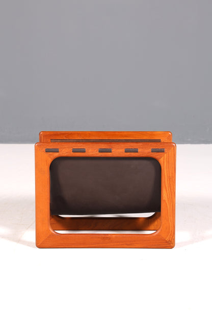 Wunderschöner Aksel Kjersgaard Zeitungsständer Mid Century Zeitschriften Ablage echt Leder Magazin Rack Teak Holz Buchablage 60s
