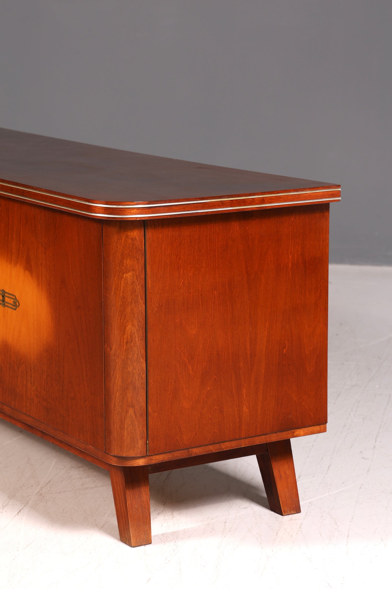 Wunderschönes Mid Century Sideboard Vintage Longboard TV Kommode Schrank Vintage Lowboard 60s Holz