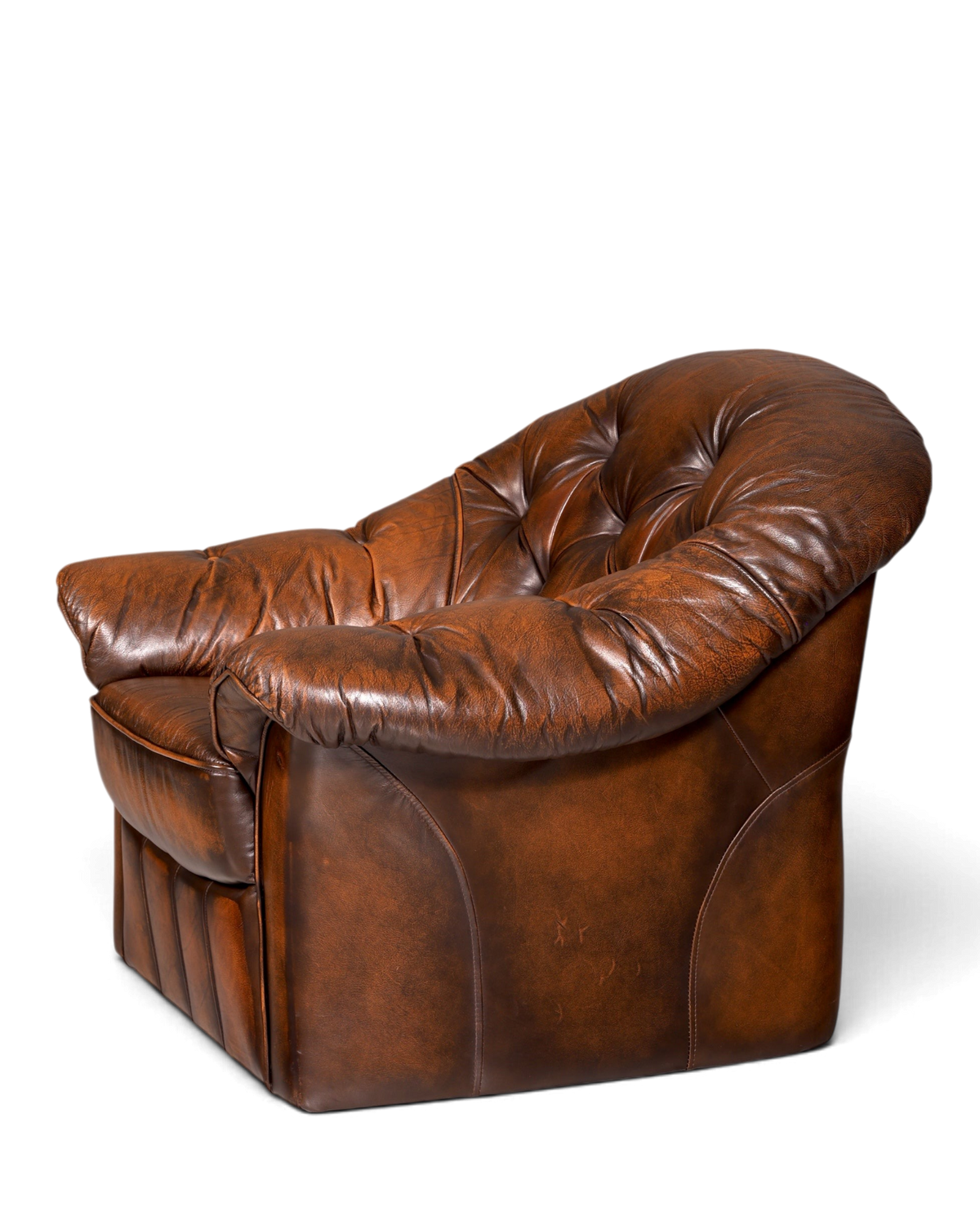 Hauptstadt Möblerei Chesterfield Sessel aus braunem Echtleder mit klassischer Knopfheftung im Vintage-Stil