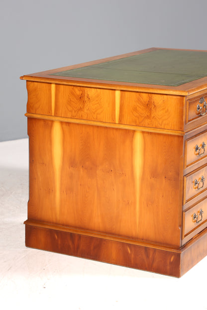 Stilvoller Englischer Schreibtisch Englisch Eibe Desk Leder Auflage Antik Stil Bürotisch Office Desk