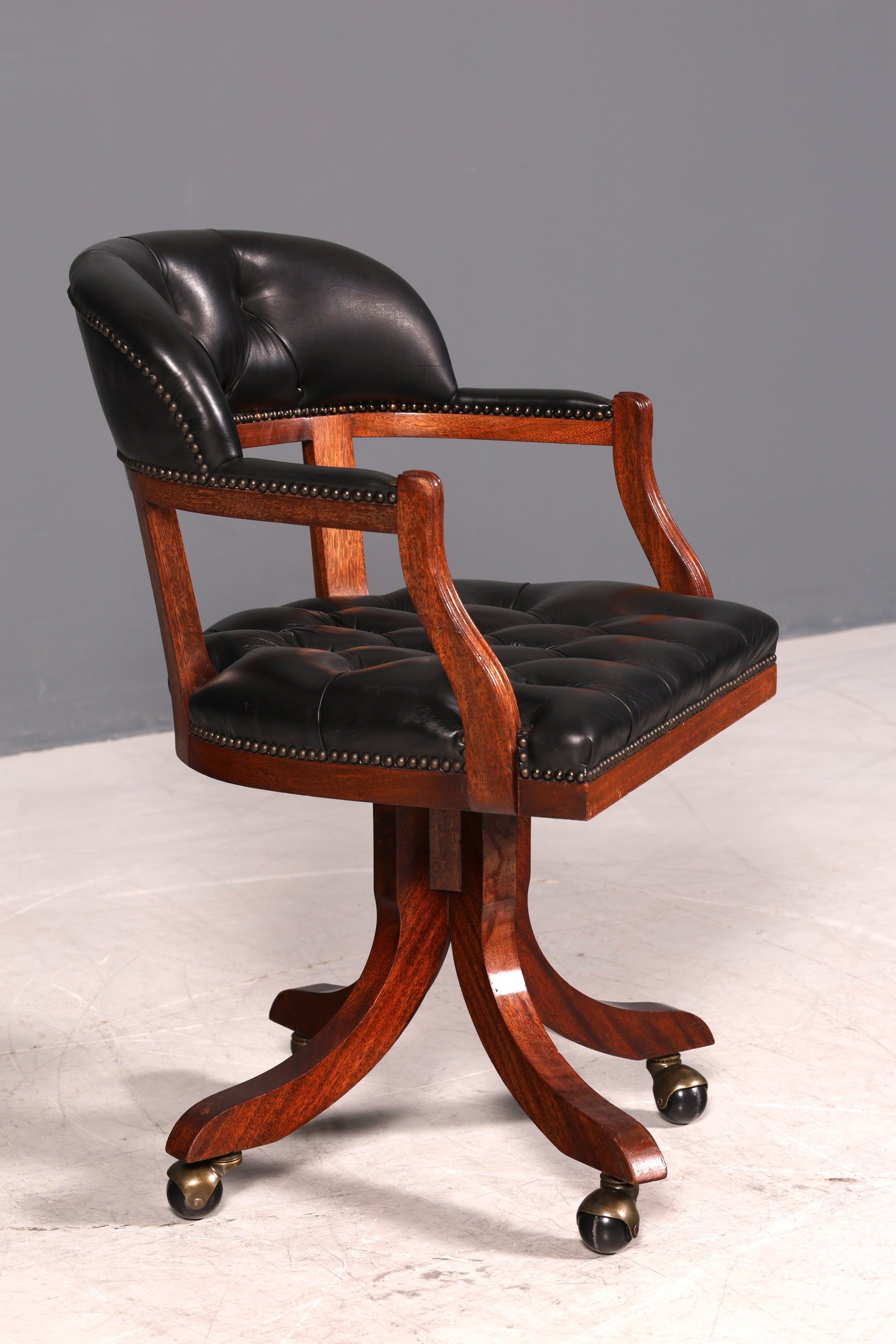 Wunderschöner Englischer Bürostuhl Captain Chair Englisch echt Leder Sessel Bürosessel