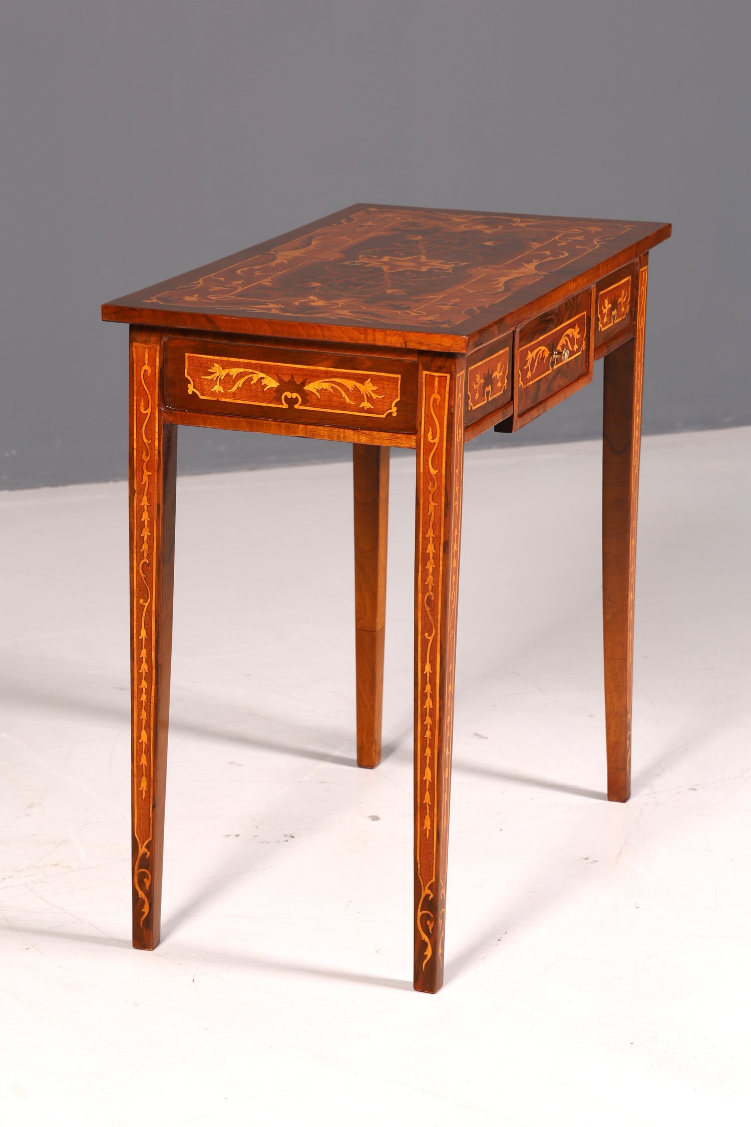 Traumhafter filigraner Schreibtisch French Desk Antik Stil Bürotisch Barock Stil Office Desk Vintage