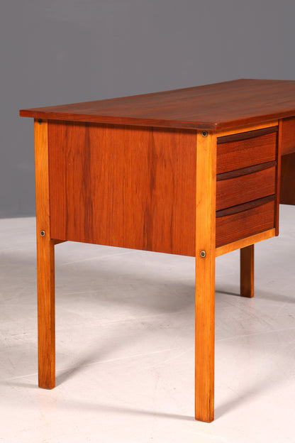 G227 Finish Wunderschöner Mid Century Schreibtisch Danish Design Teak Holz Bürotisch Vintage Office Table (Kopie)