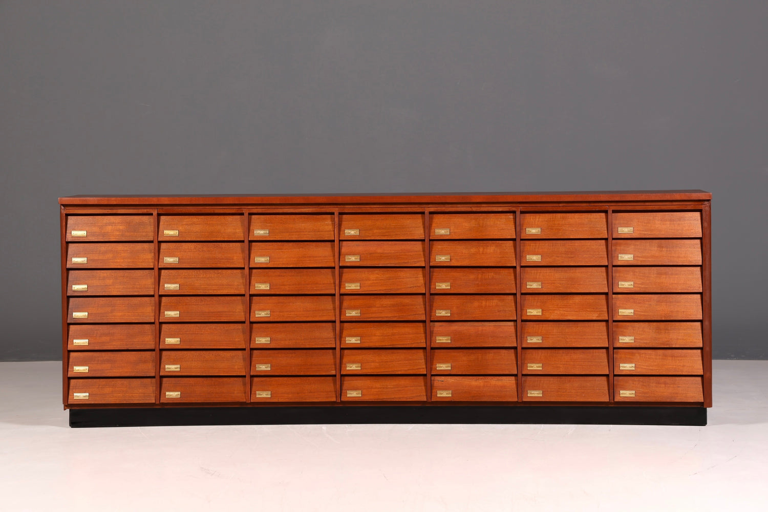 G116 Finish Wunderschöne Mid Century Kommode Vintage Bauhaus Apotheker Schrank Retro Schubladenkommode