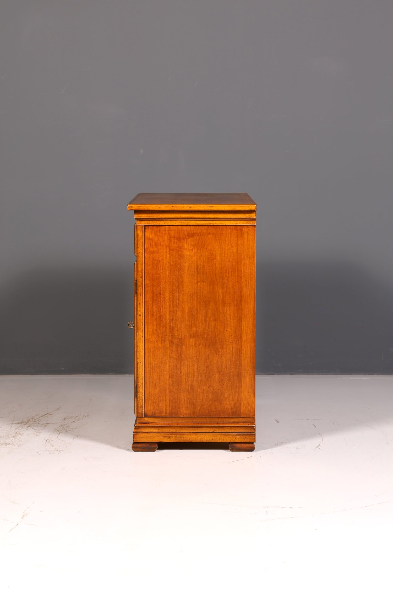 Wunderschöne Original Selva Kommode Villa Borghese Schrank Buffet Anrichte Sideboard Vintage