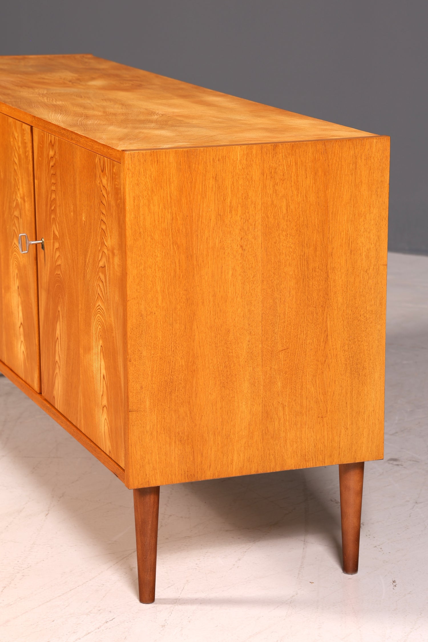 Wunderschönes Original Hellerau Sideboard Franz Ehrlich 602 TV Schrank Mid Century Kommode