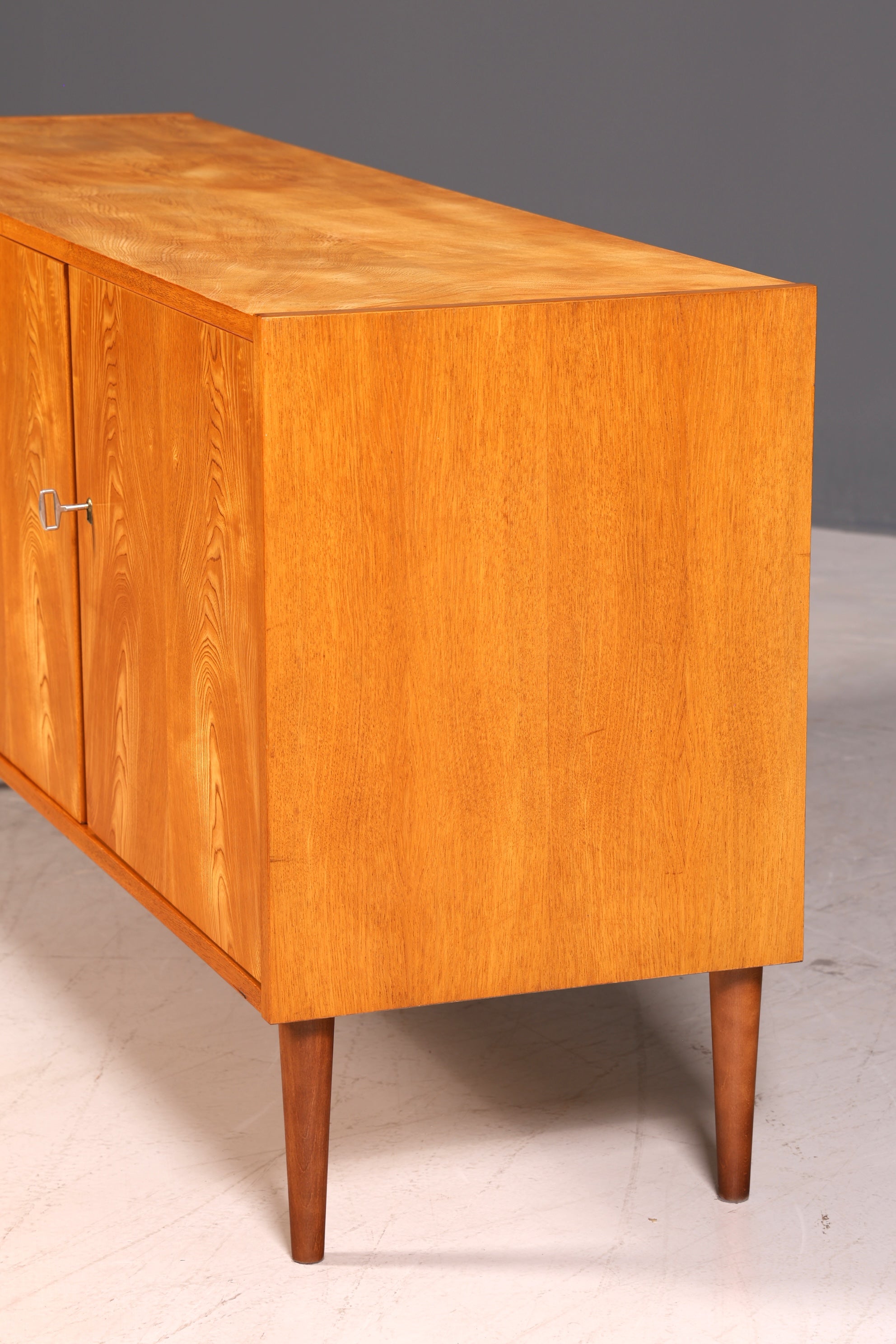 Wunderschönes Original Hellerau Sideboard Franz Ehrlich 602 TV Schrank Mid Century Kommode