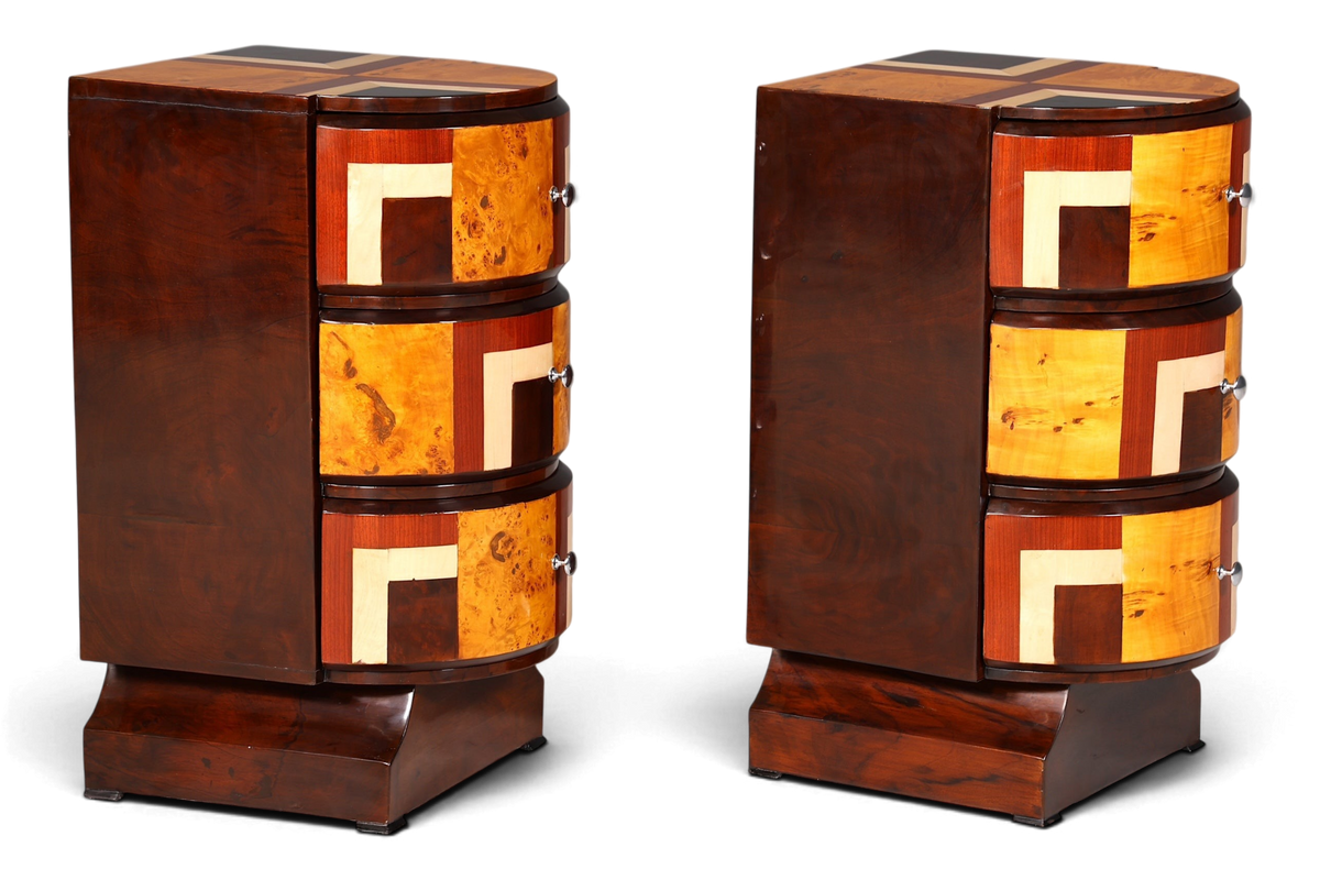 Zwei Wunderschöne Art Deco Stil Kommoden - Einzigartige Möbelstücke für jeden Raum