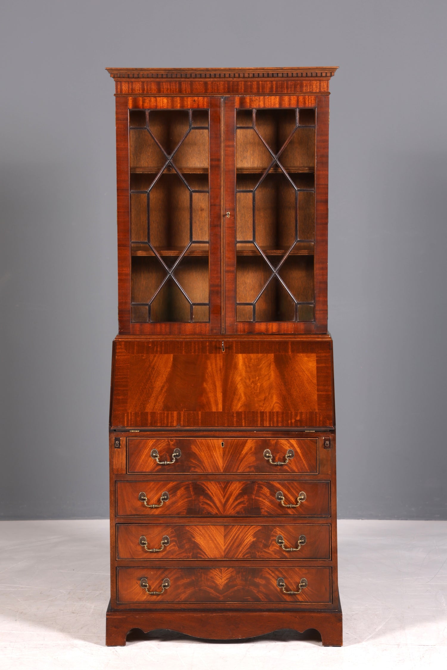 F973 Finish cm Wunderschöner Englischer Sekretär Büro Aufsatzsekretär Antik 60S Vitrinen Schrank UK