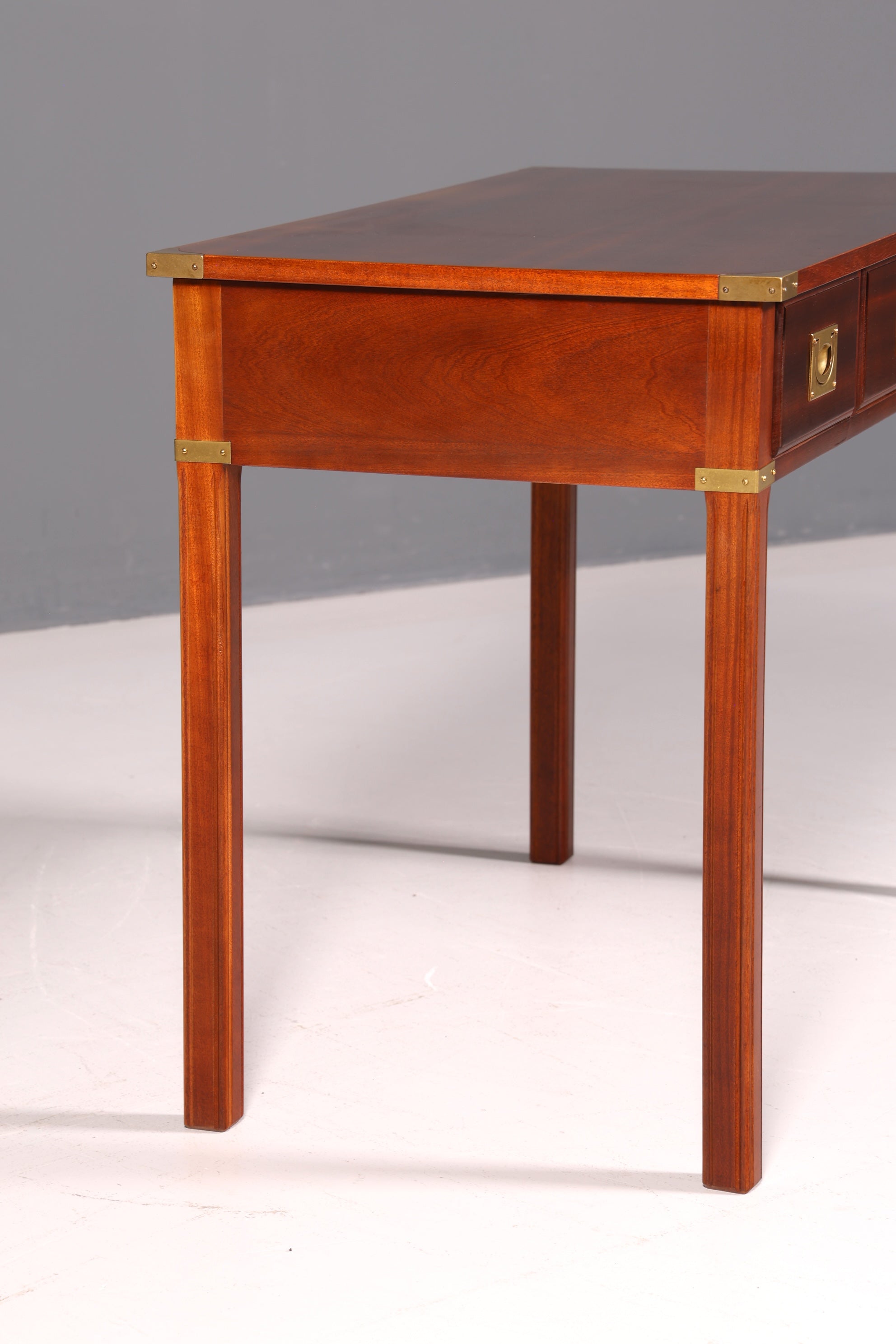 Edler Maritimer Schreibtisch Englischer Military Chest Bürotisch Office Table