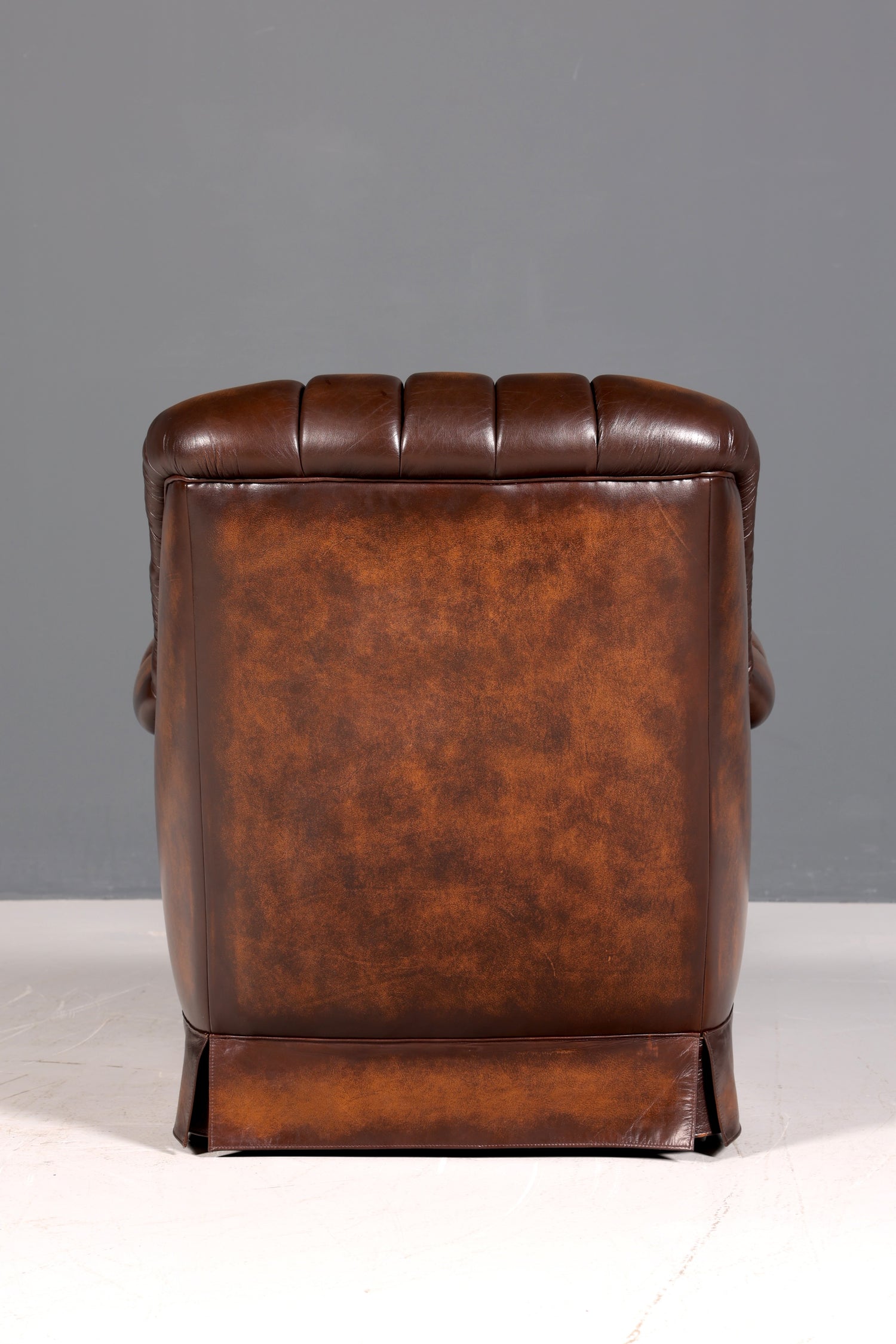 Stilvoller Original Chesterfield Sessel Englischer Armlehnsessel Englisch Herrensessel 1 von 3