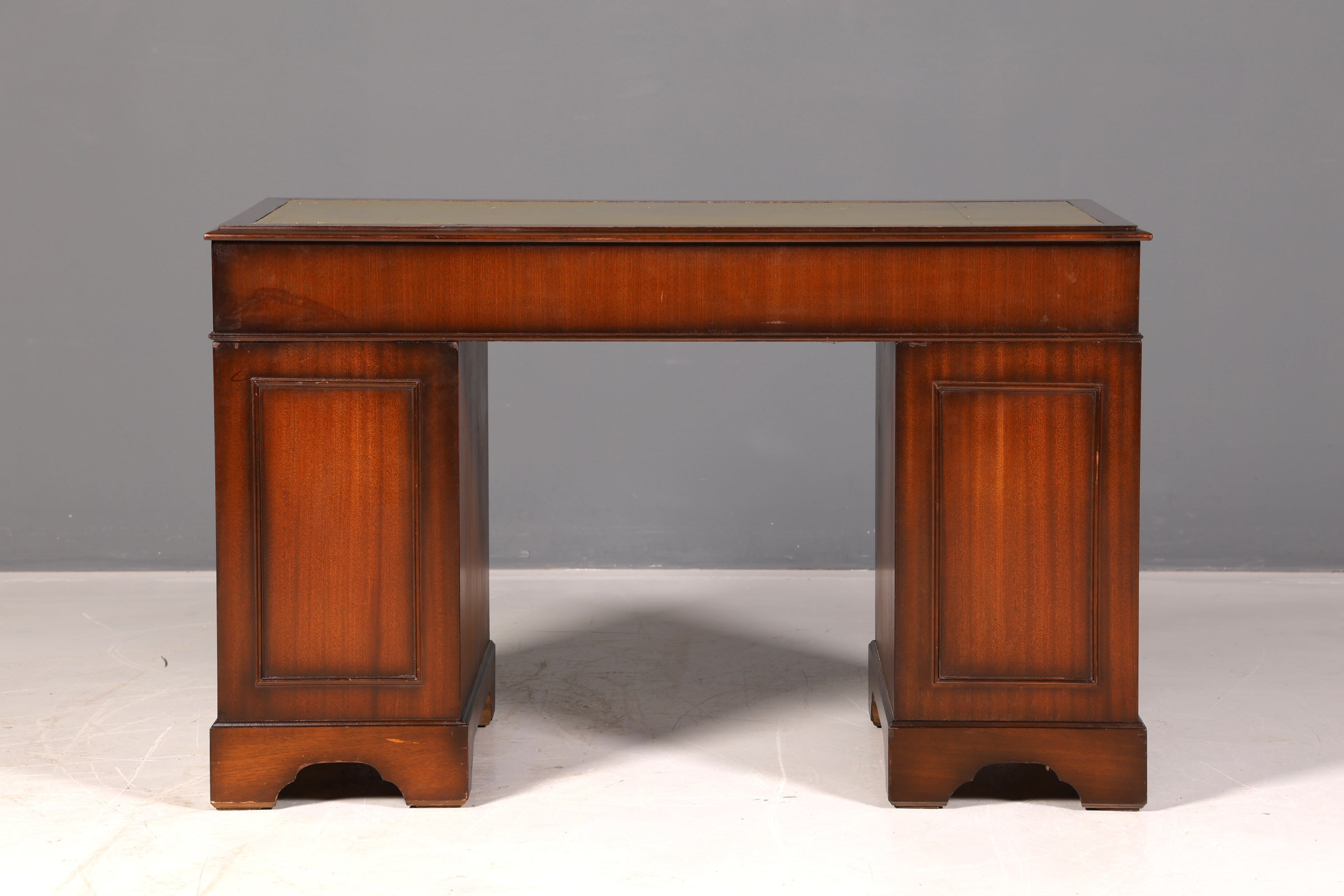 Wunderschöner Englischer Schreibtisch Mahagoni echt Lederauflage Bürotisch Antik Office Desk Vintage