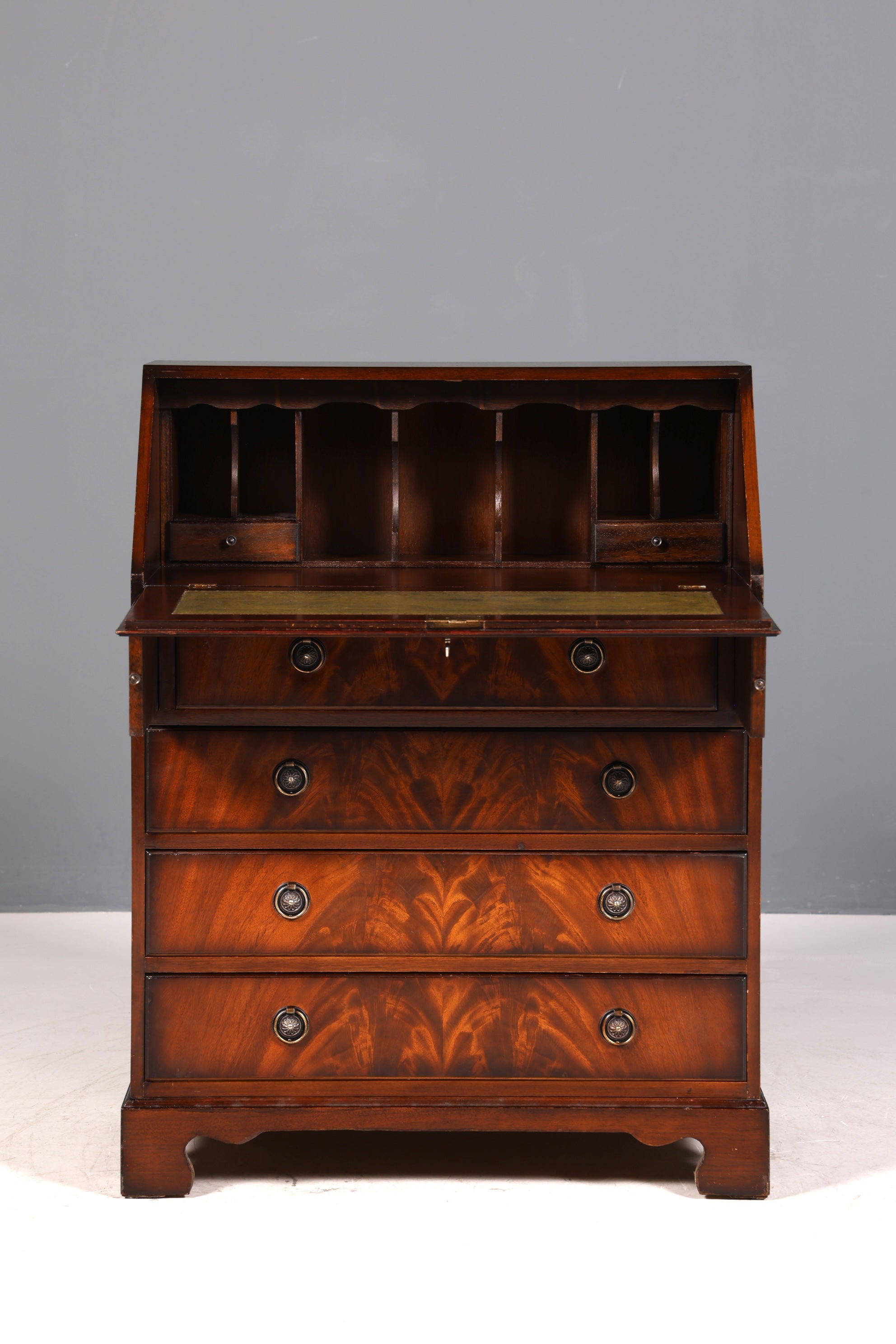 Wunderschöner Englischer Sekretär echt Lederauflage Schreibkommode Mahagoni Schreibtisch Kommode