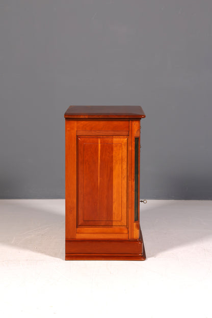 Edle Kommode im Biedermeier Stil Englischer Stil Eibe Echt Holz Sideboard Antik