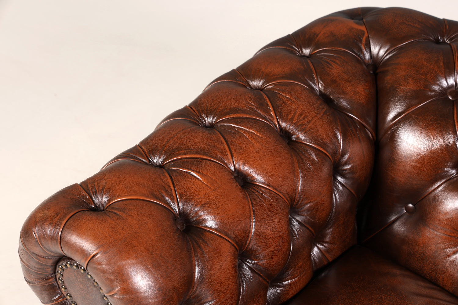 Wunderschönes Original Chesterfield Sofa 3- Sitzer echt Leder Couch Herrensofa