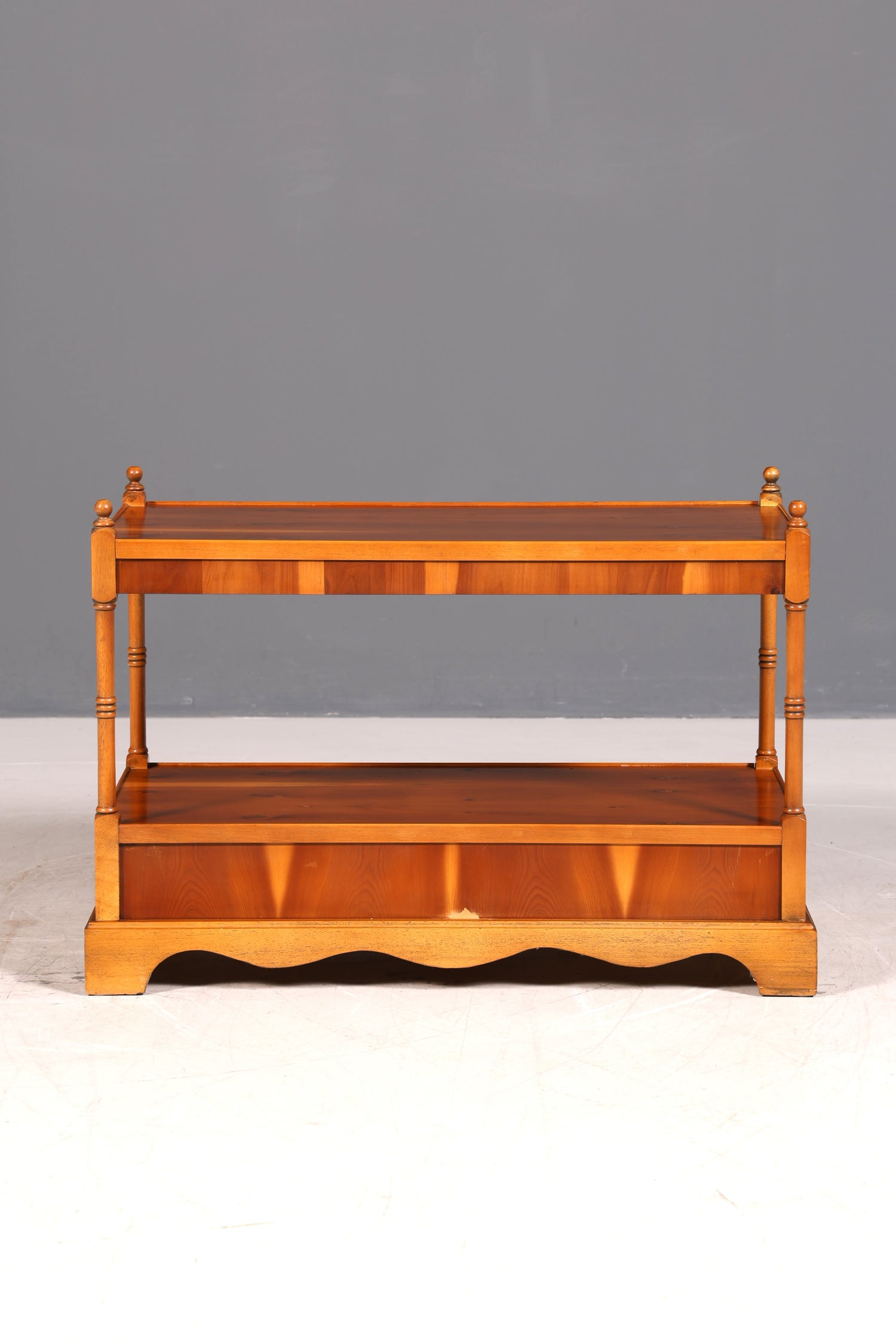 Wunderschöner Englischer Couchtisch Regency Stil Antik Ablagetisch Beistelltisch Schubladen Holz