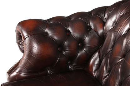 Hauptstadt Möblerei Chesterfield Centurion 2-Sitzer Sofa aus braunem Echtleder mit klassischer Knopfheftung