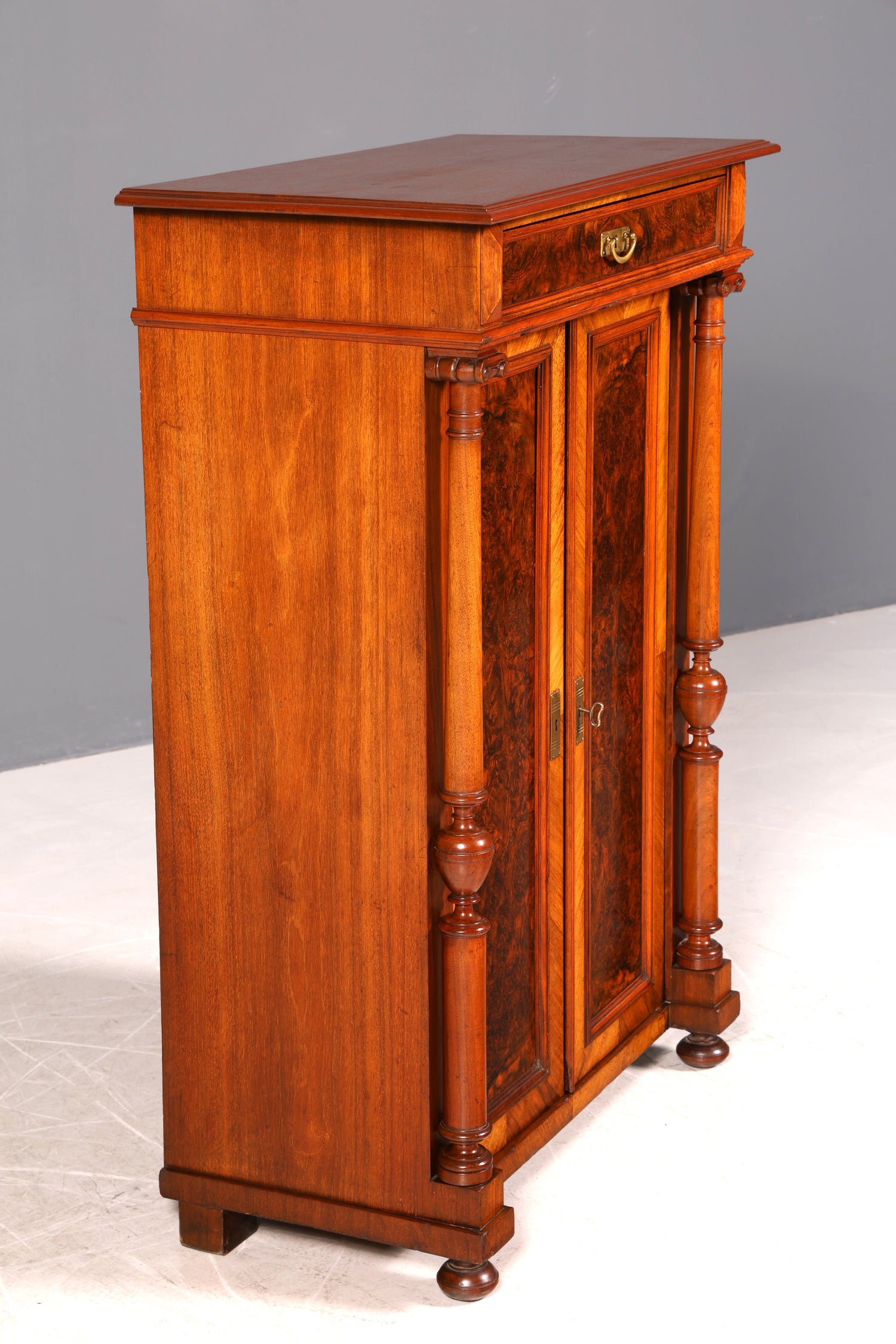 Traumhafter Gründerzeit Schrank Louis Philippe Vertiko Antik Highboard Kommode Dielenschrank