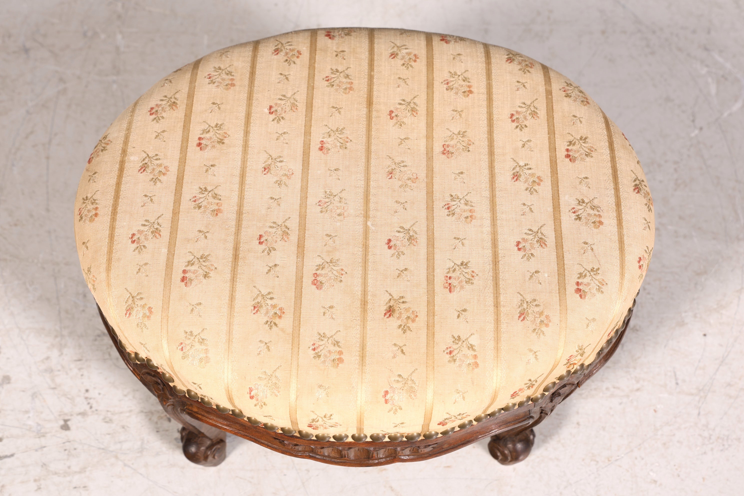 Wunderschöner Chippendale Hocker Barock Antik Stil Fussablage Schemel