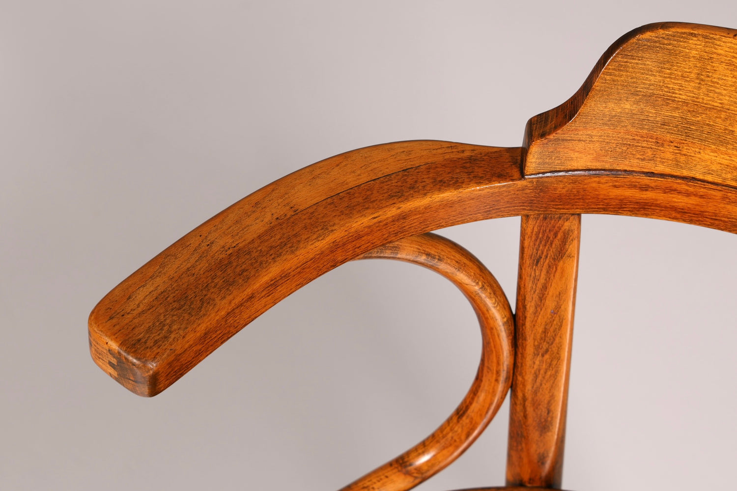 Traumhafter Armlehnstuhl im Thonet Stil Bugholz Antik Sekretär Stuhl Vintage Esszimmer Küchenstuhl
