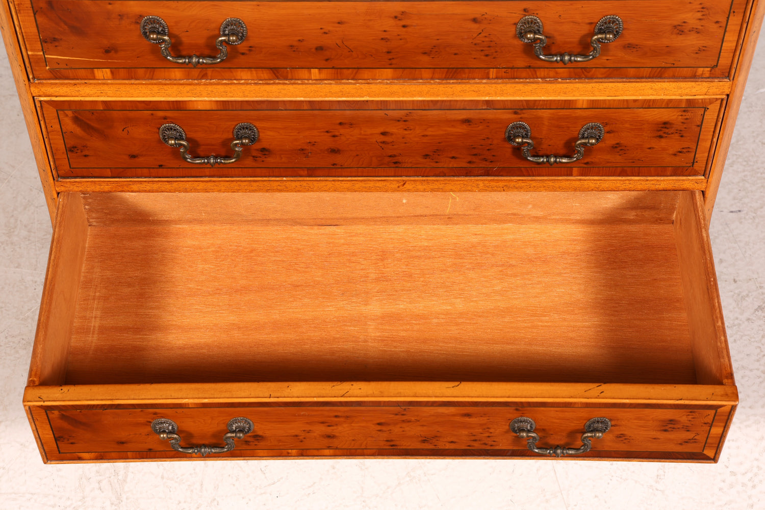 G021 Finish cm Wunderschöne Englische Kommode Holz TV Schrank Antik Sideboard