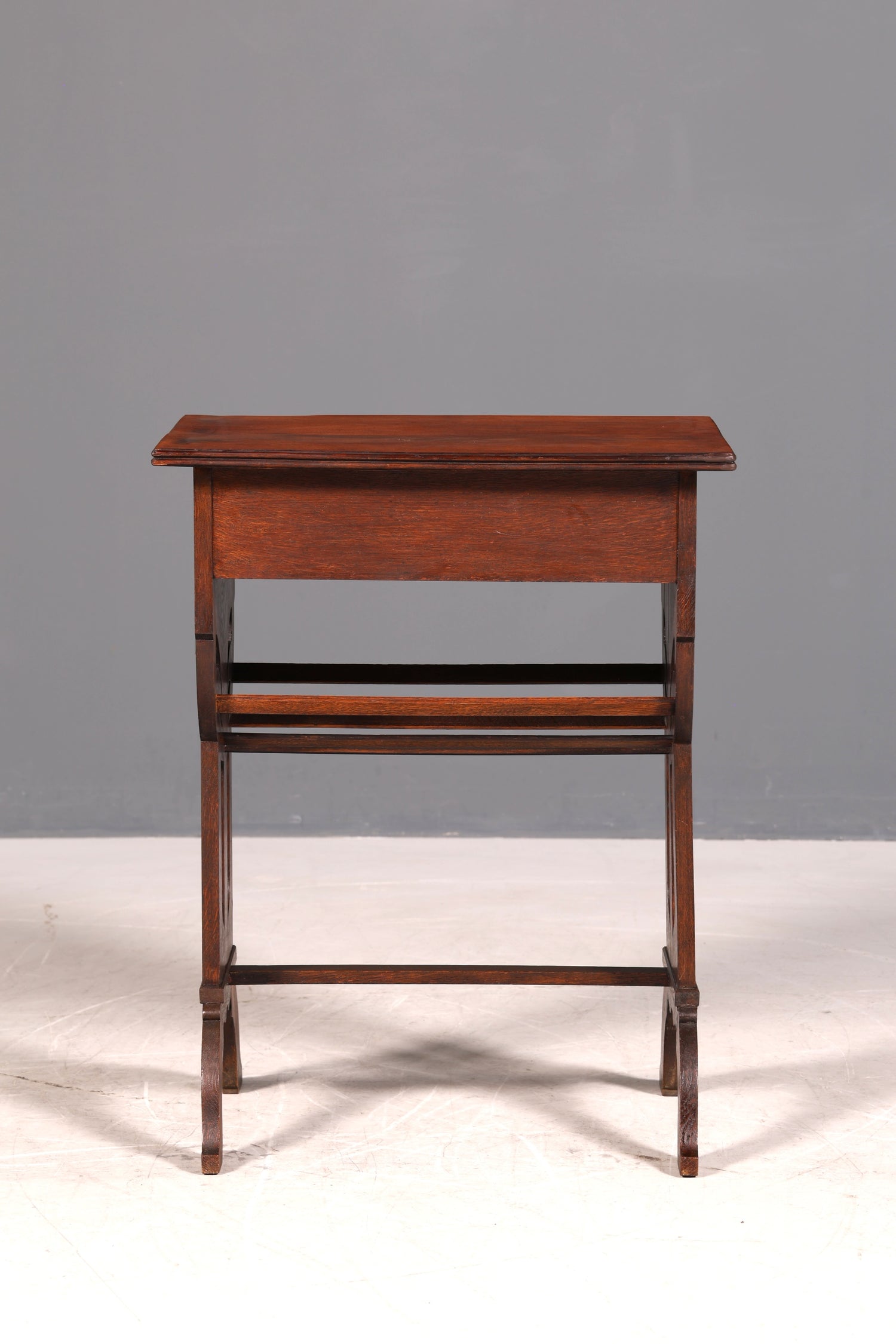 Filigrane Jugendstil Kommode Eiche Holz Antik Beistelltisch Nähtisch um 1910